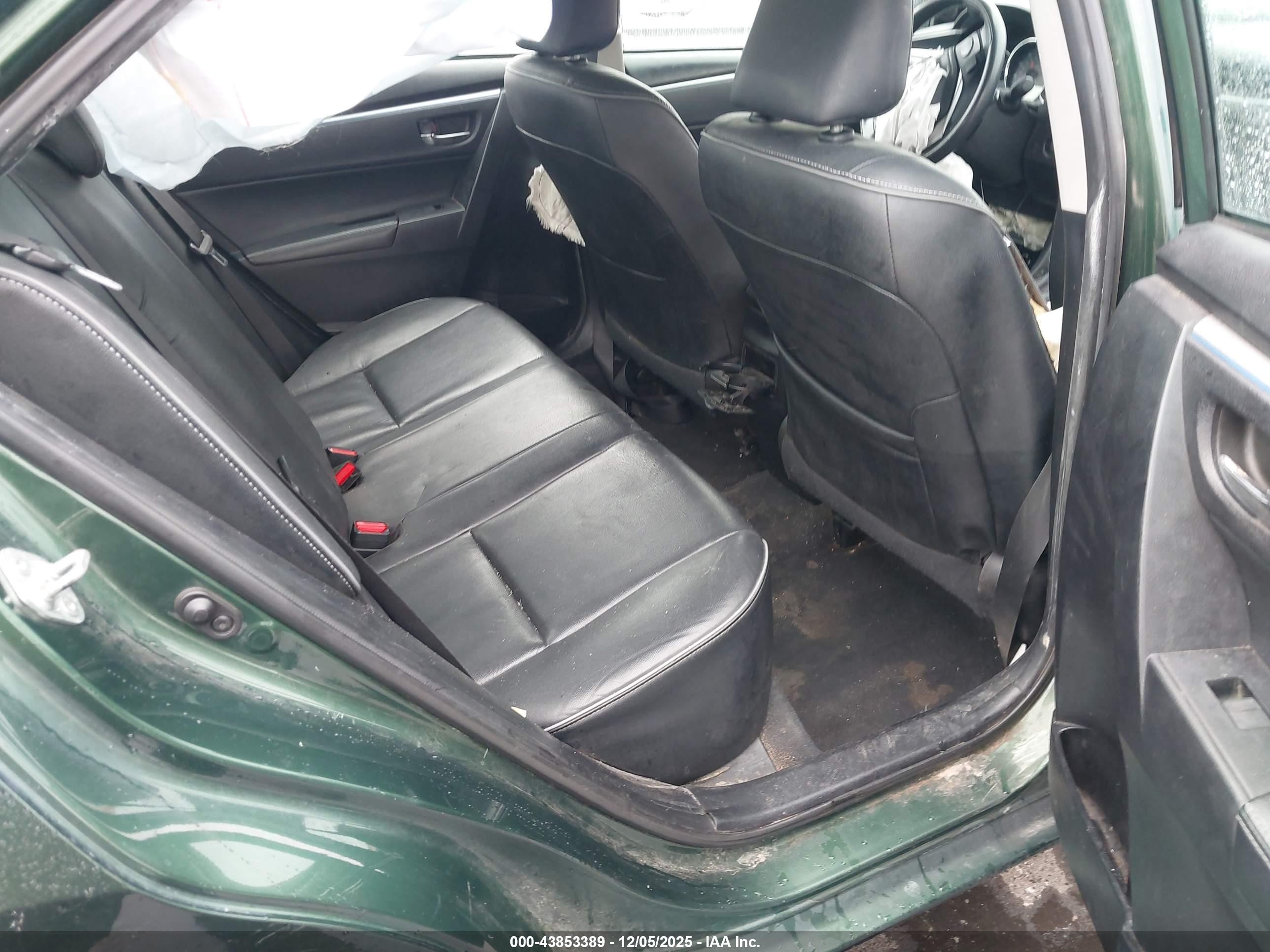 TOYOTA COROLLA image 8