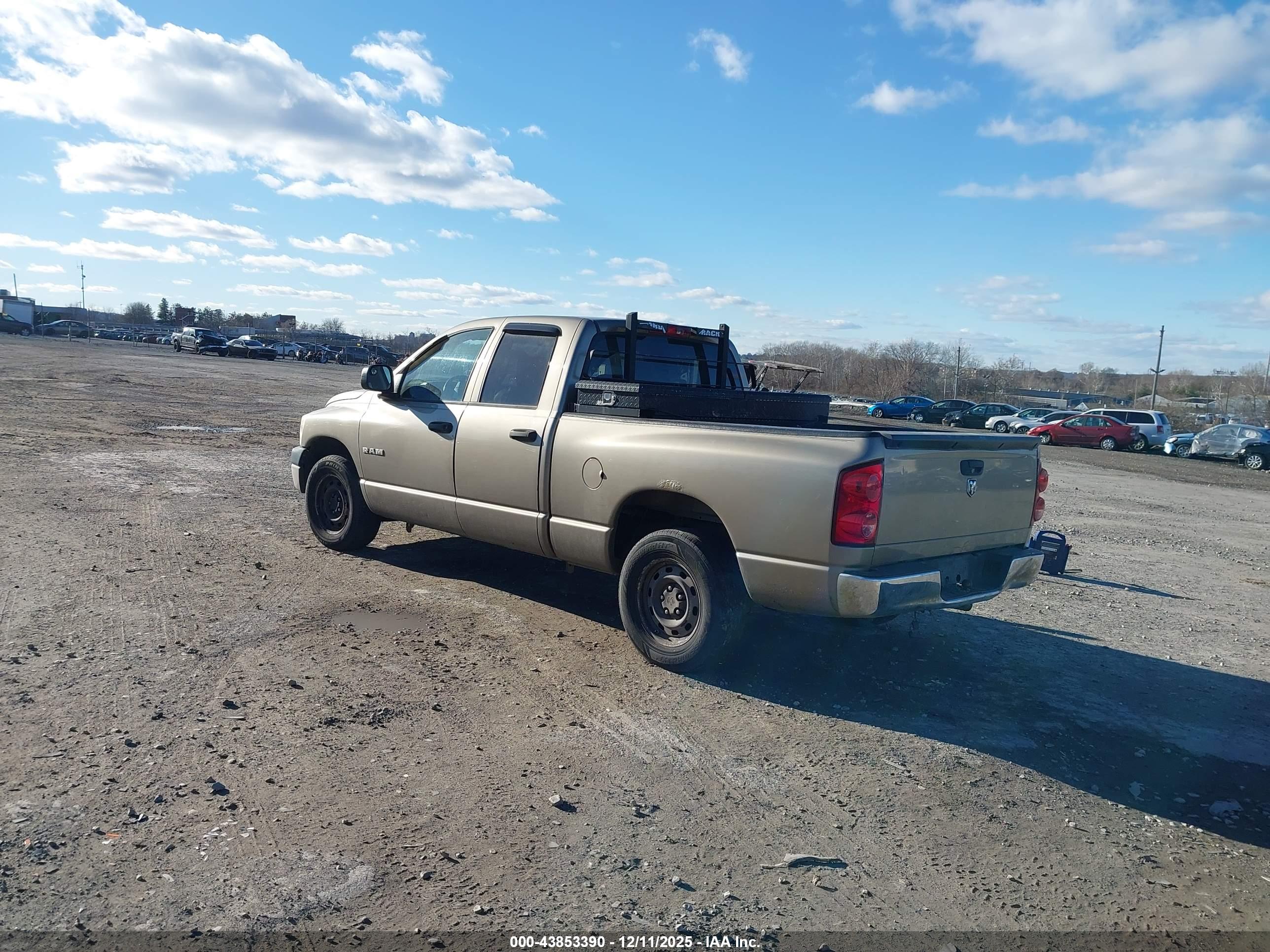 DODGE RAM image 3