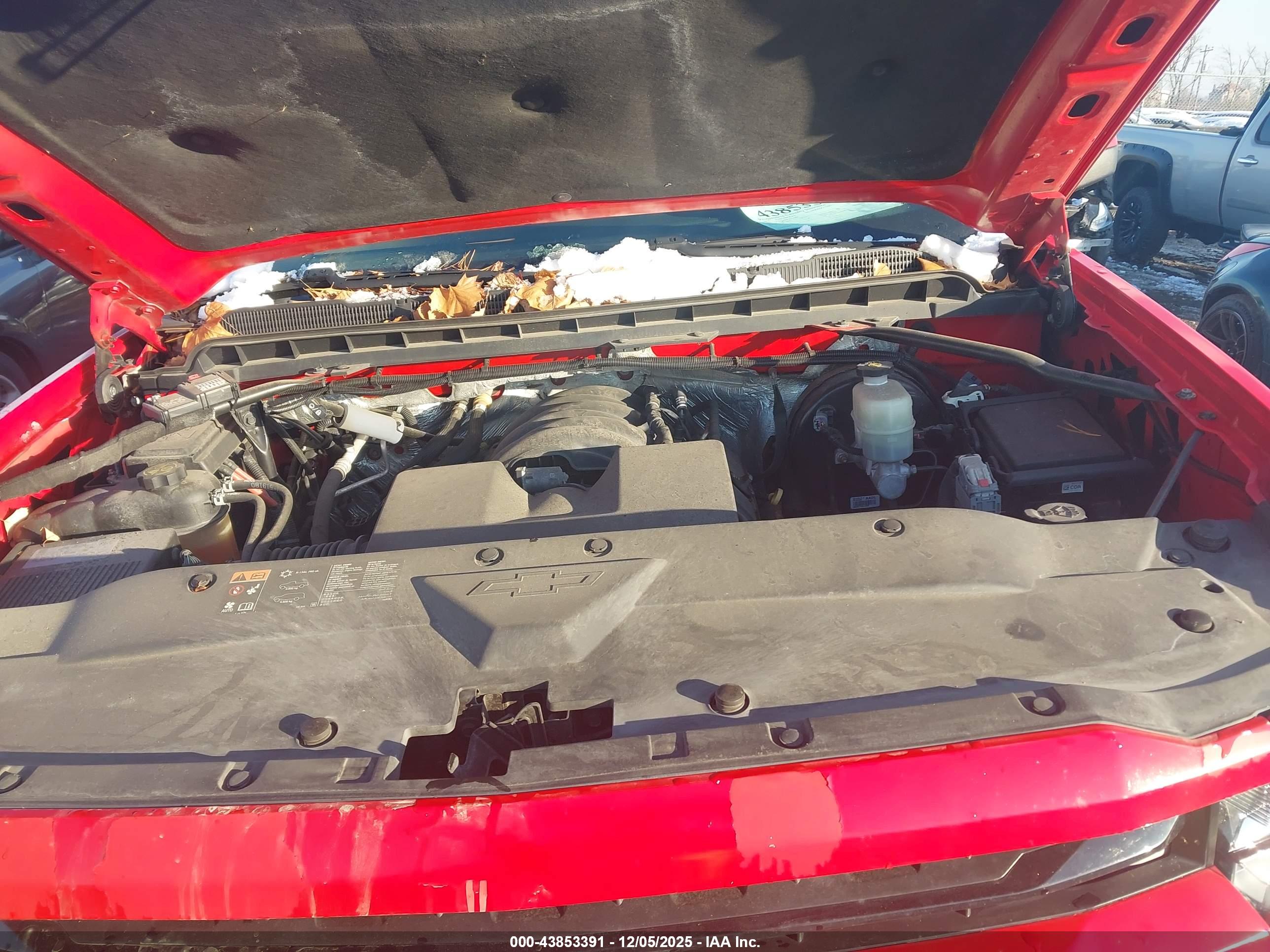 CHEVROLET SILVERADO image 10