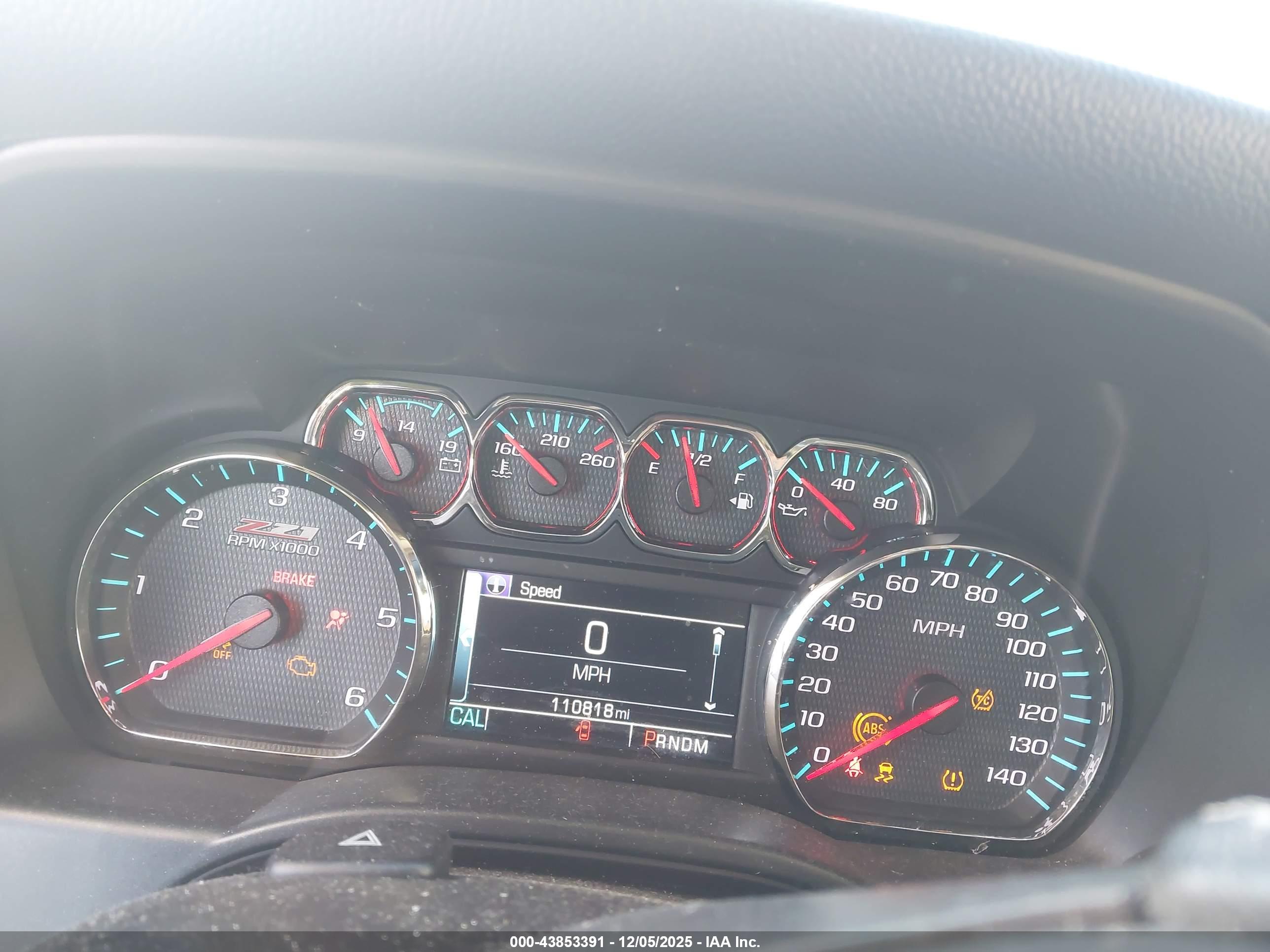 CHEVROLET SILVERADO image 7