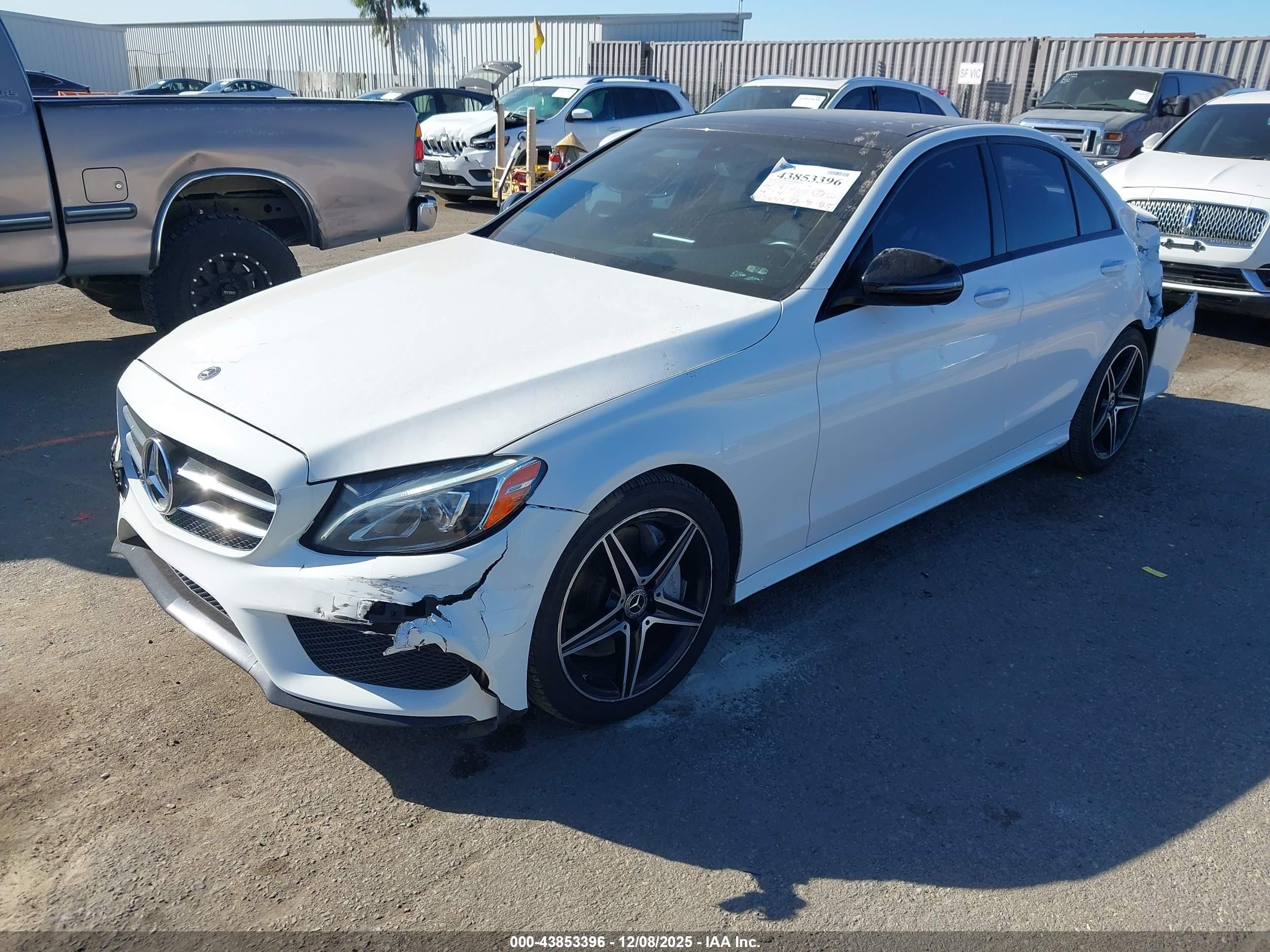 MERCEDES-BENZ C image 2