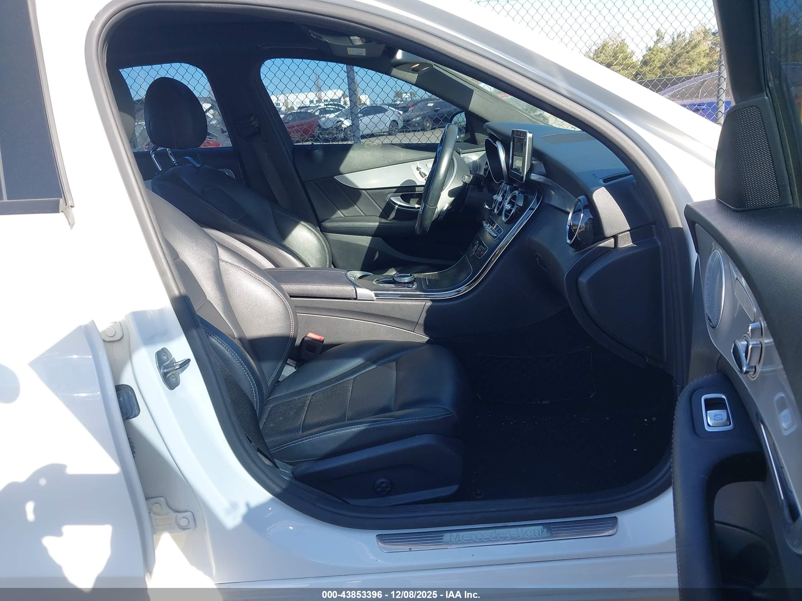 MERCEDES-BENZ C image 5