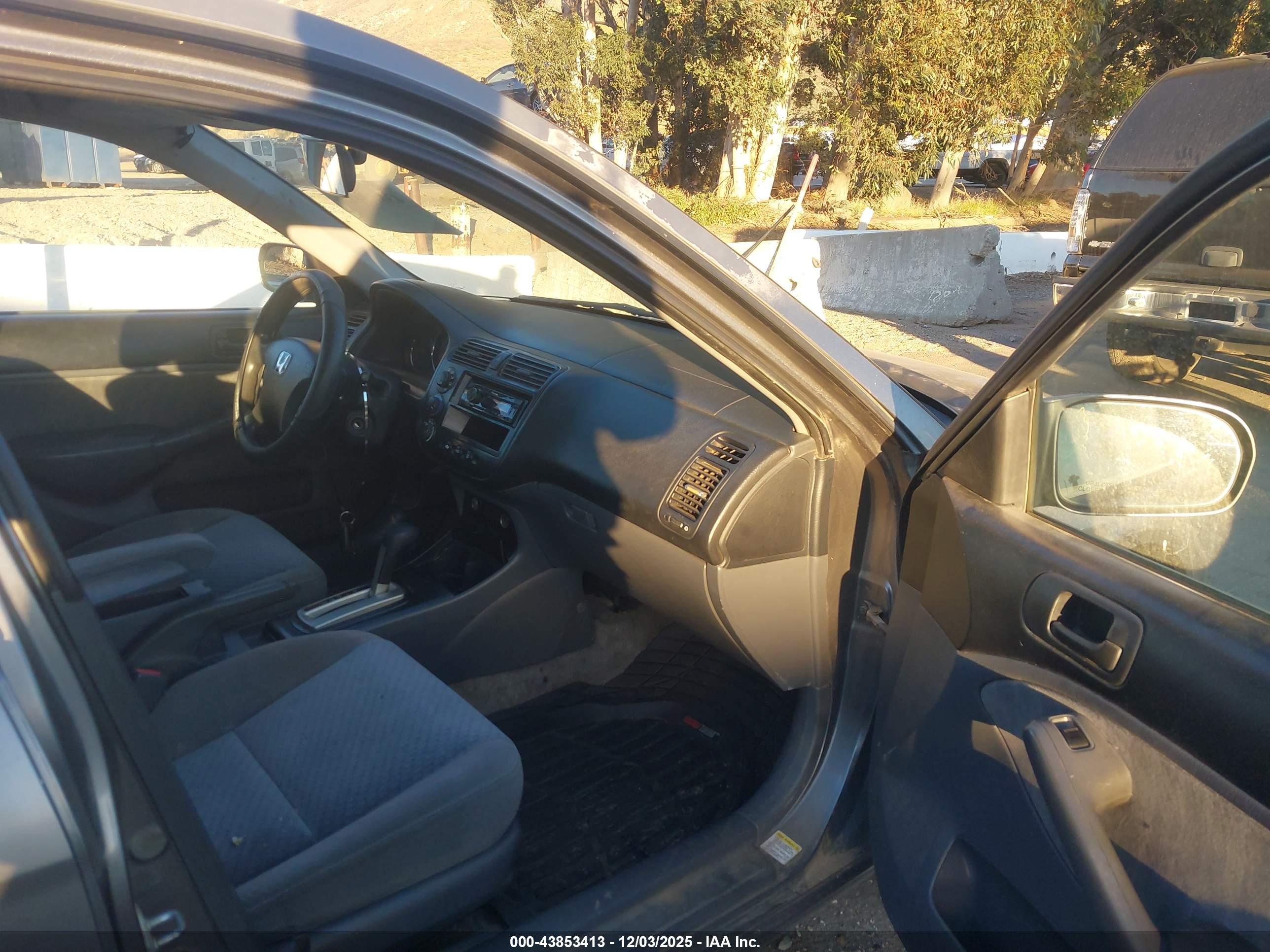 HONDA CIVIC image 5