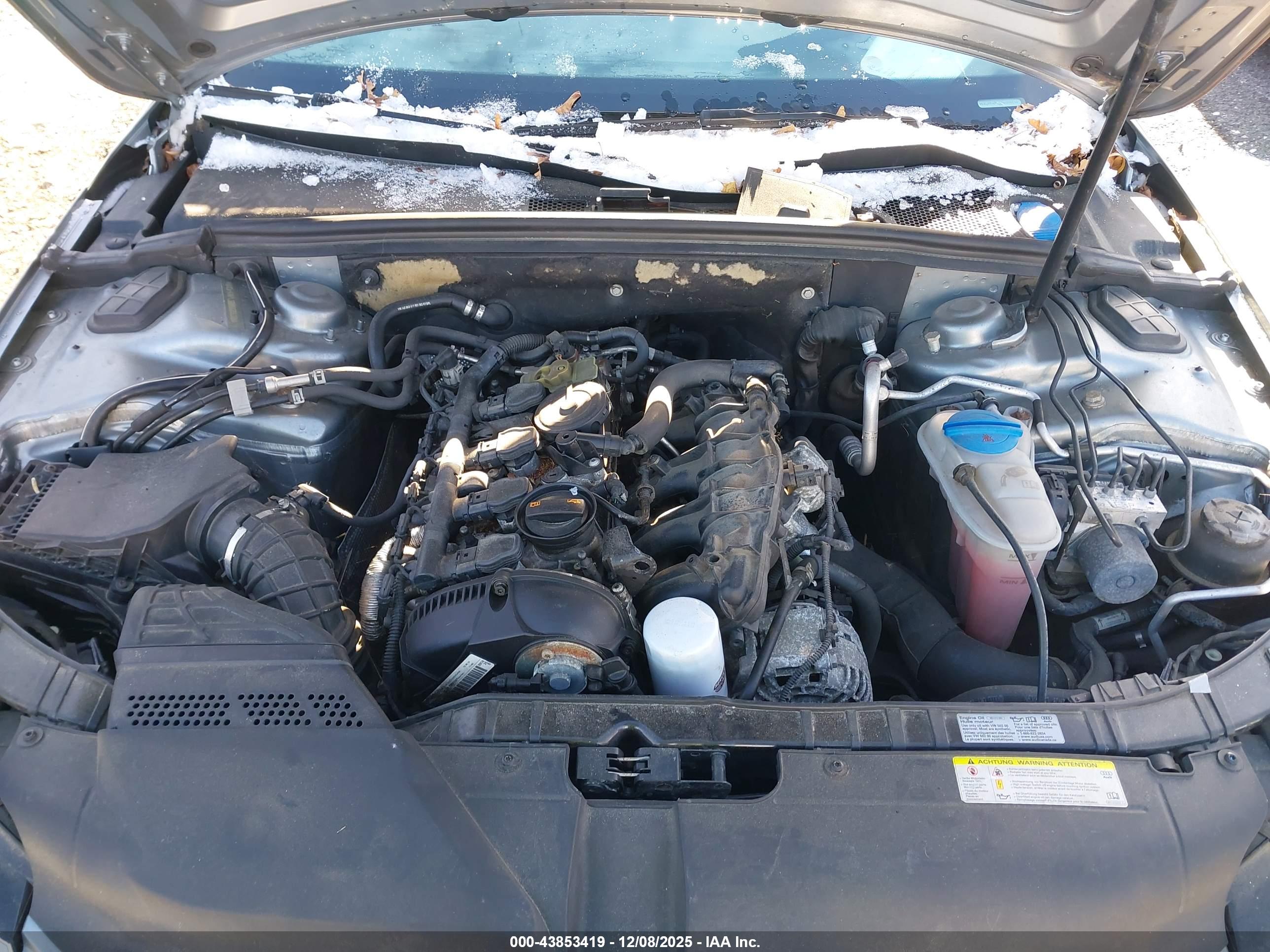 AUDI A4 image 10