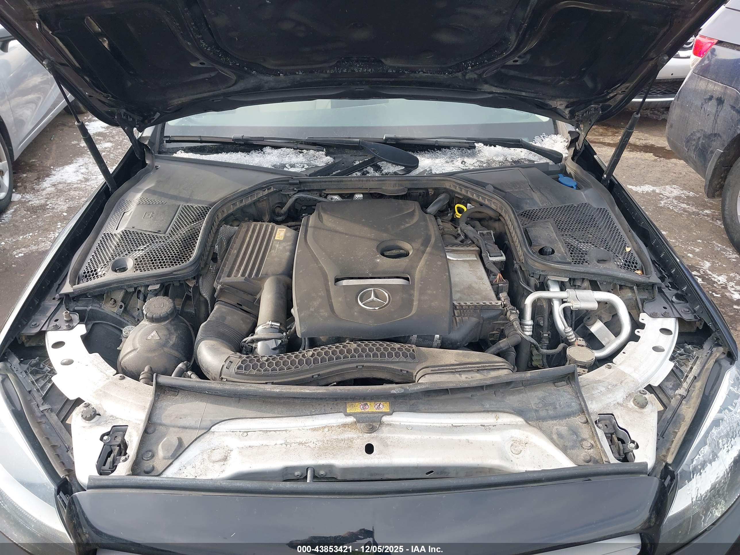 MERCEDES-BENZ C image 10