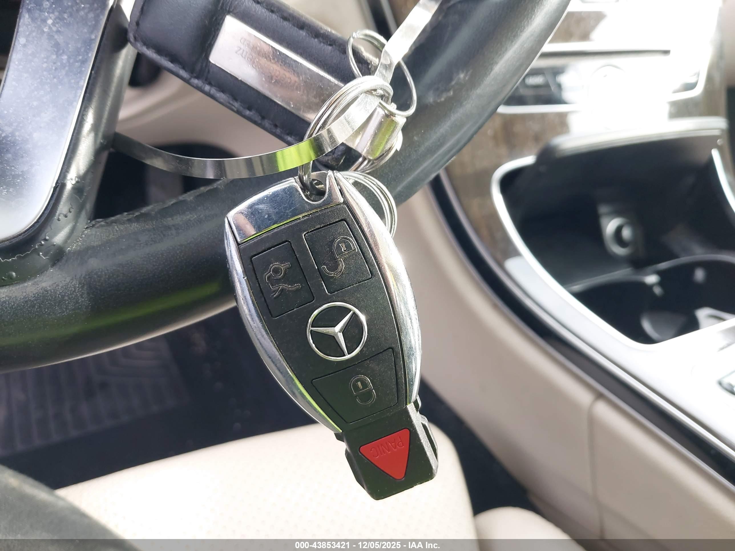 MERCEDES-BENZ C image 11