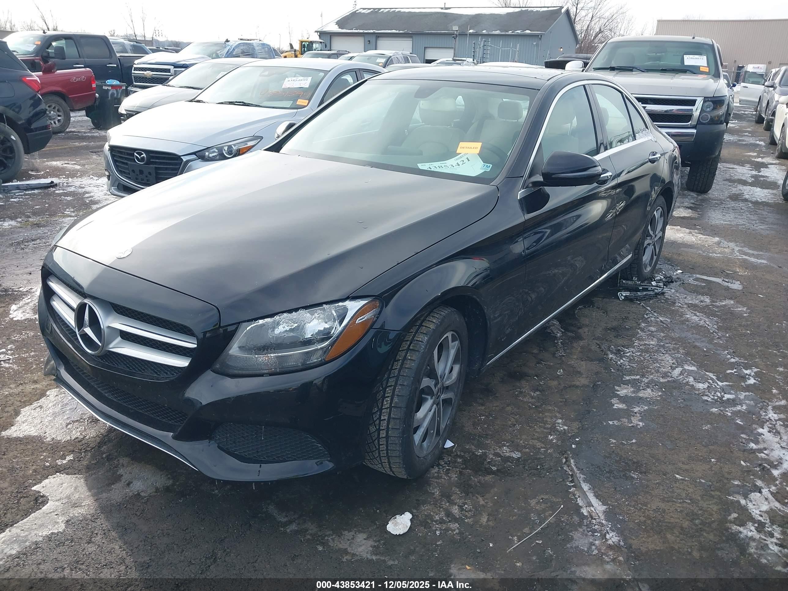 MERCEDES-BENZ C image 2