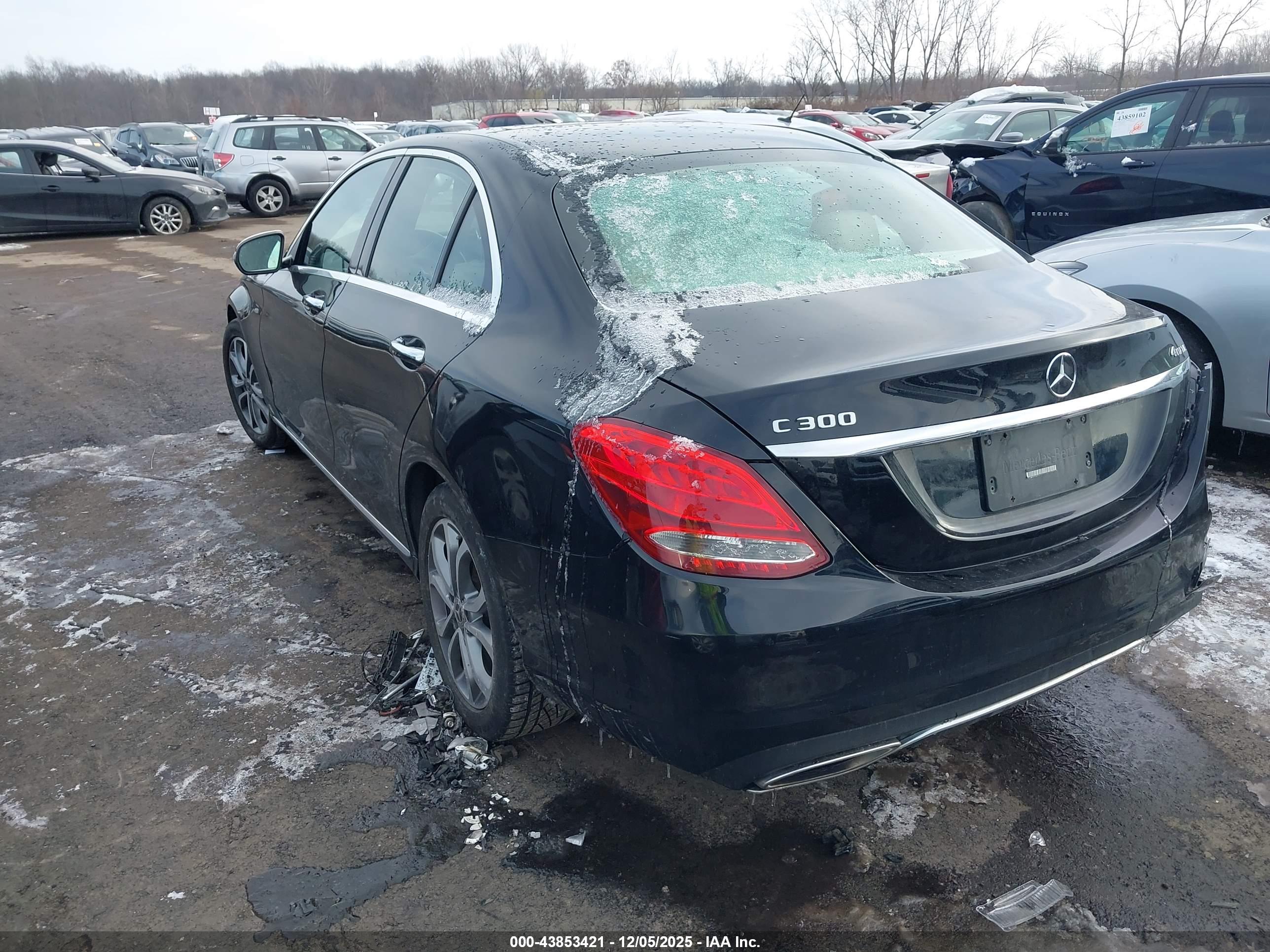 MERCEDES-BENZ C image 3