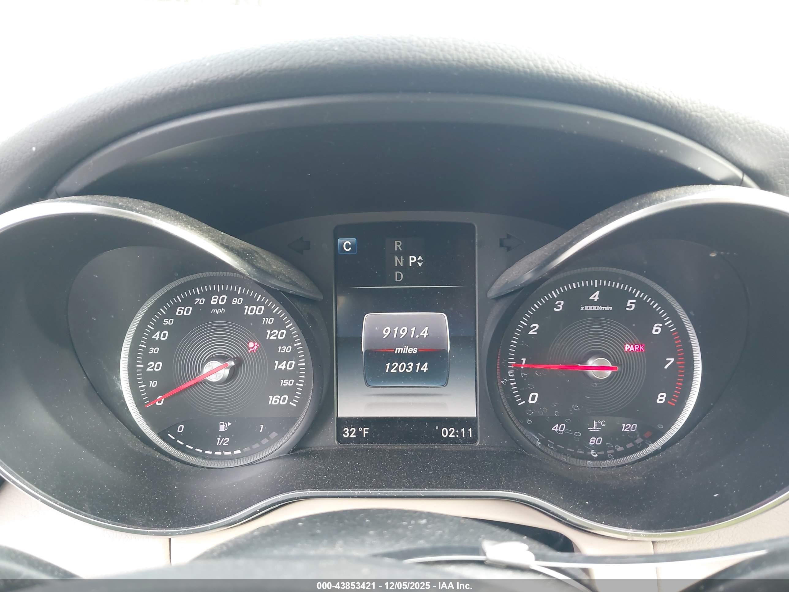 MERCEDES-BENZ C image 7