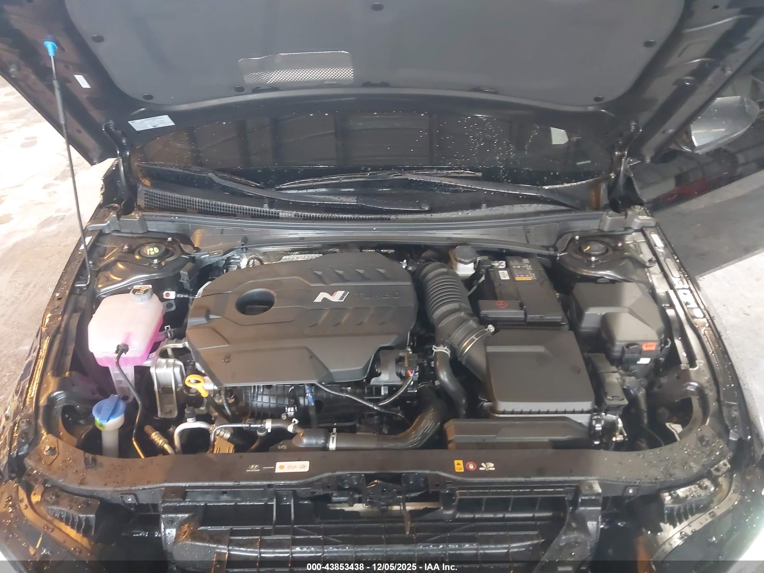 HYUNDAI ELANTRA image 10