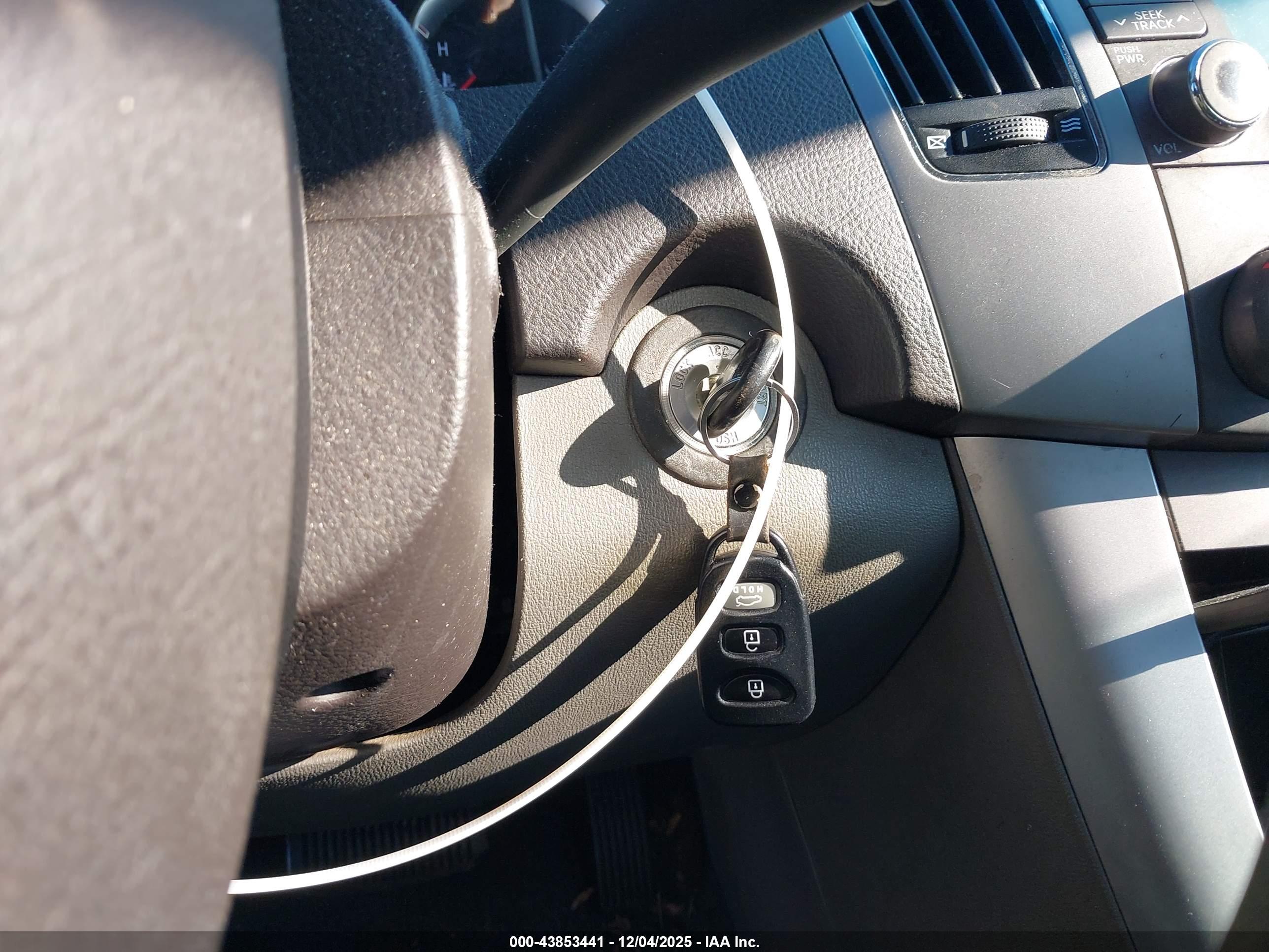 HYUNDAI SONATA image 11