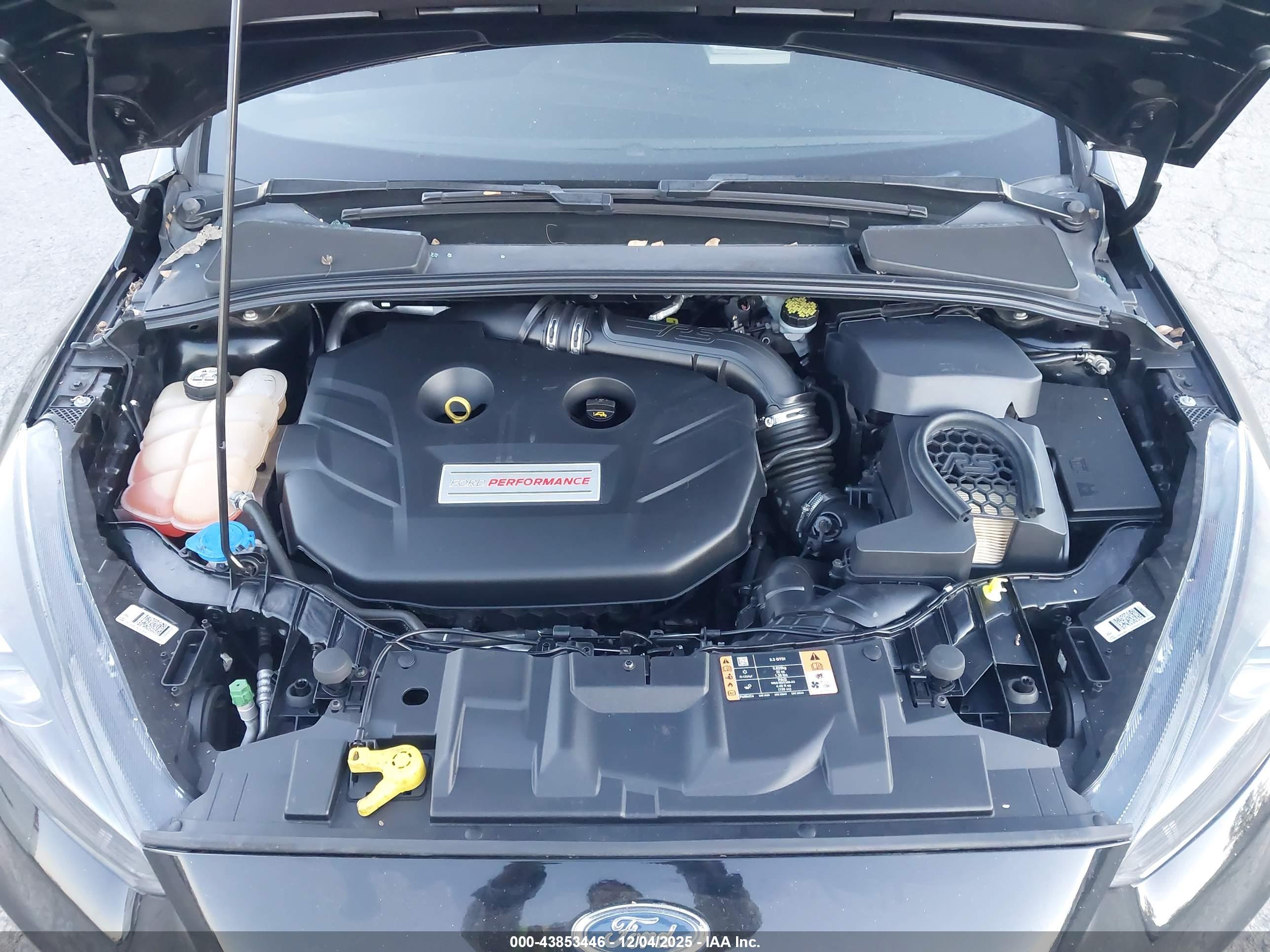 FORD FOCUS image 10
