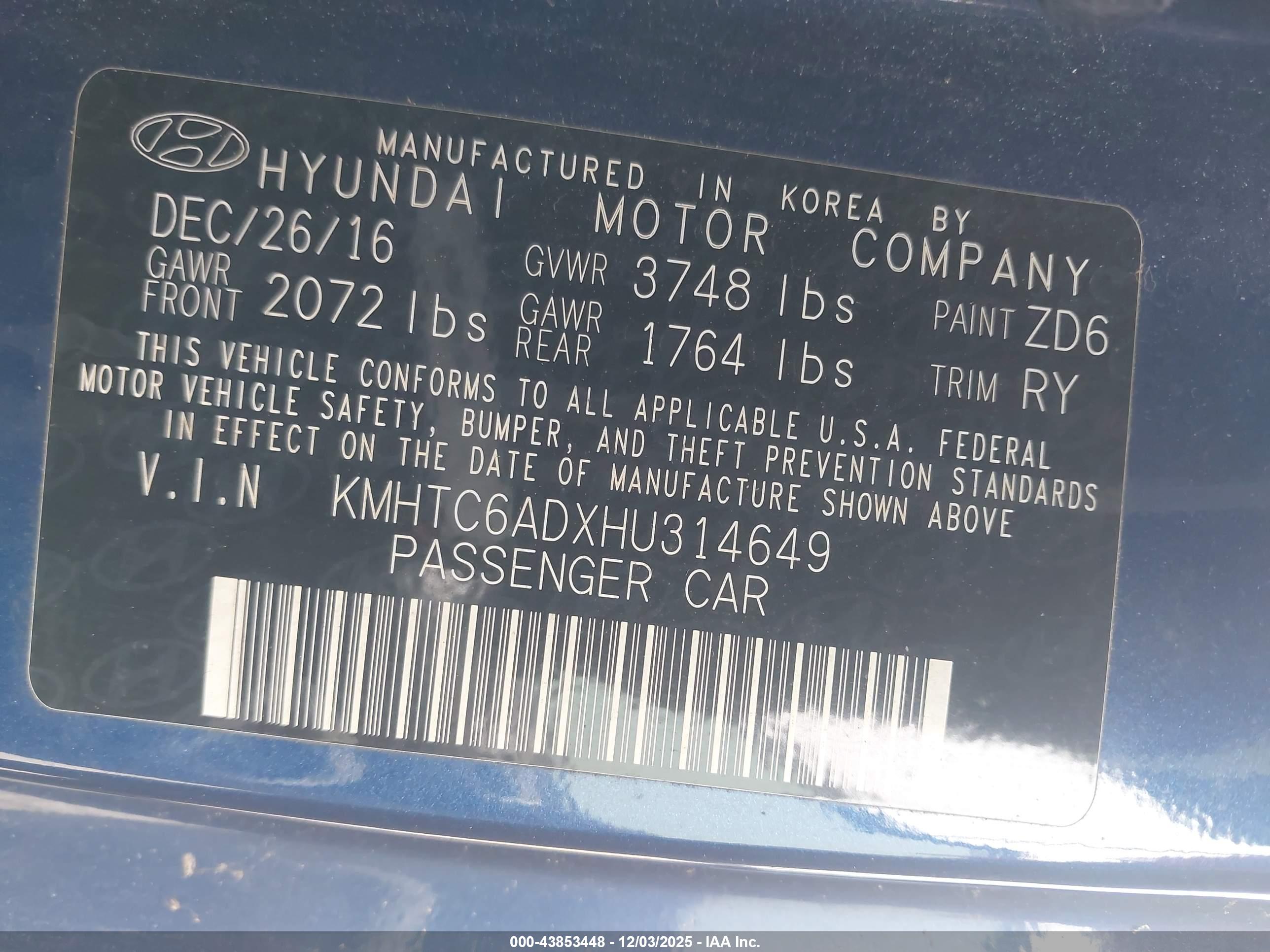 HYUNDAI VELOSTER image 9