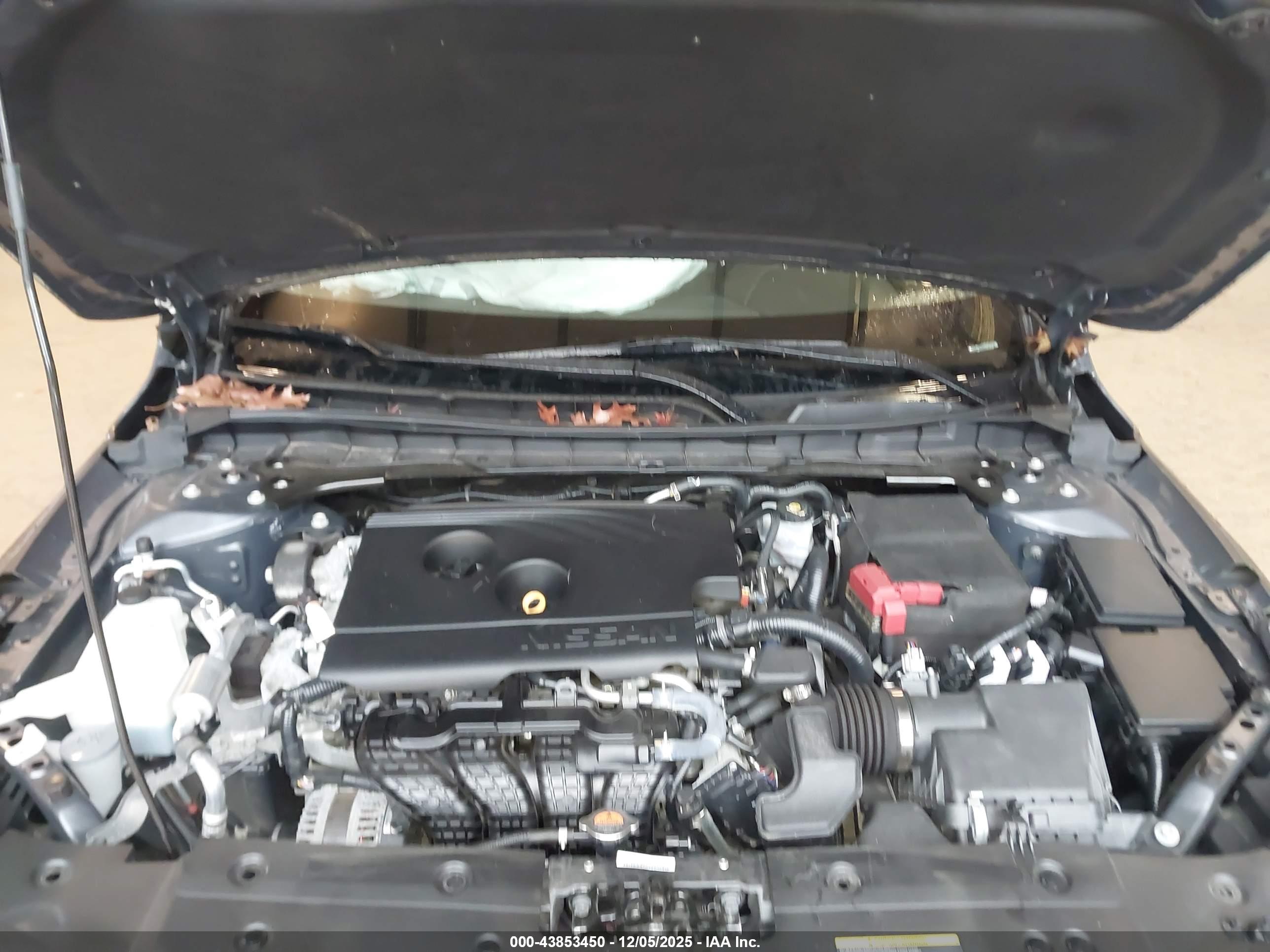 NISSAN ALTIMA image 10