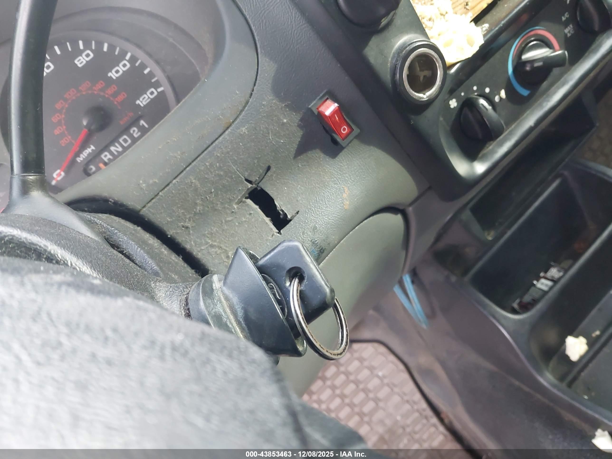 FORD RANGER image 11