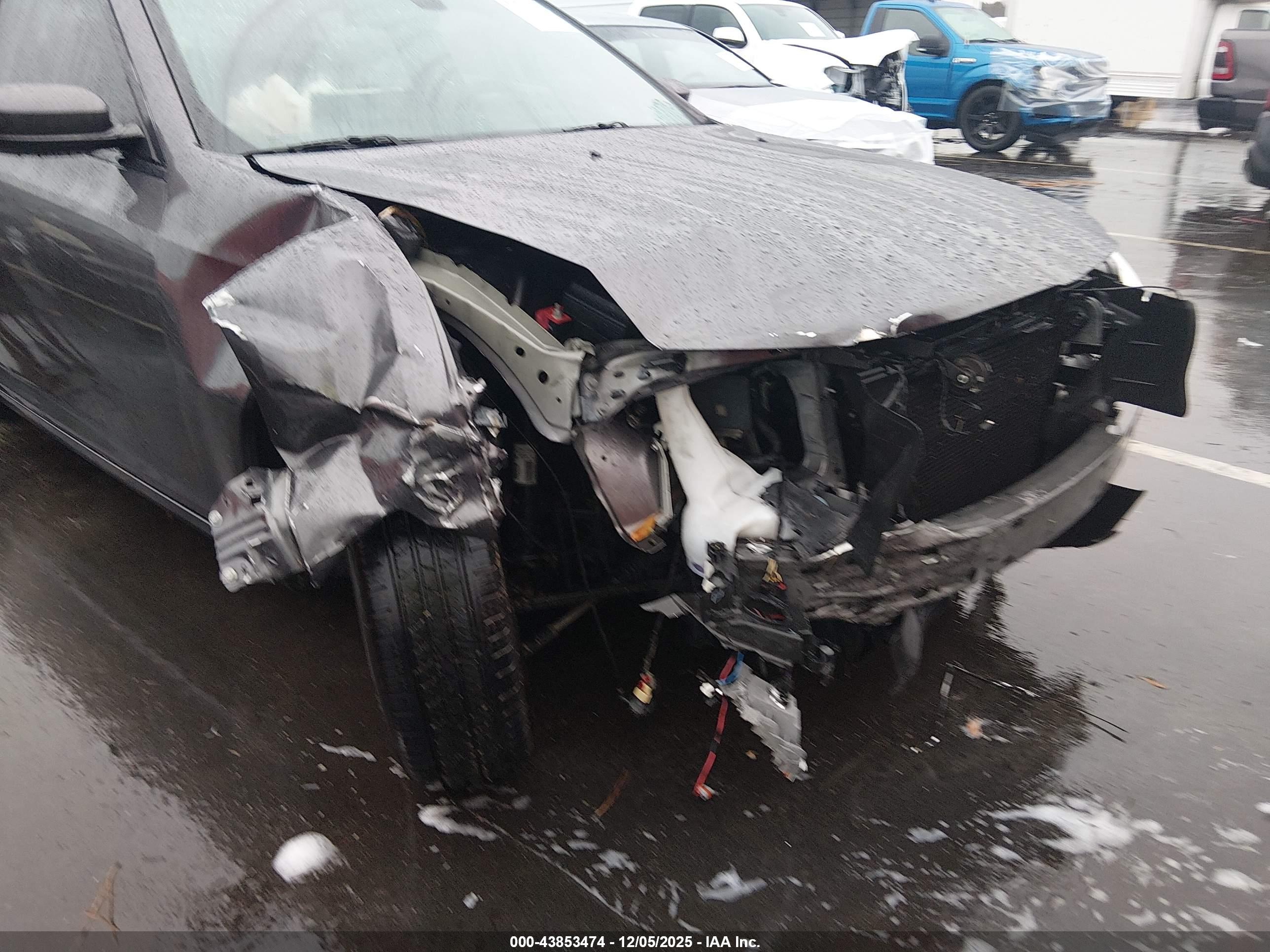 CHRYSLER 300 image 6
