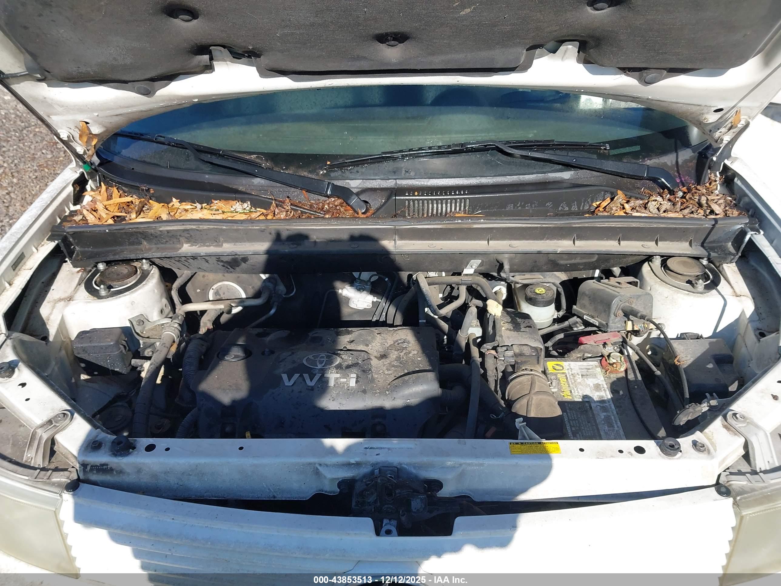 SCION XB image 10