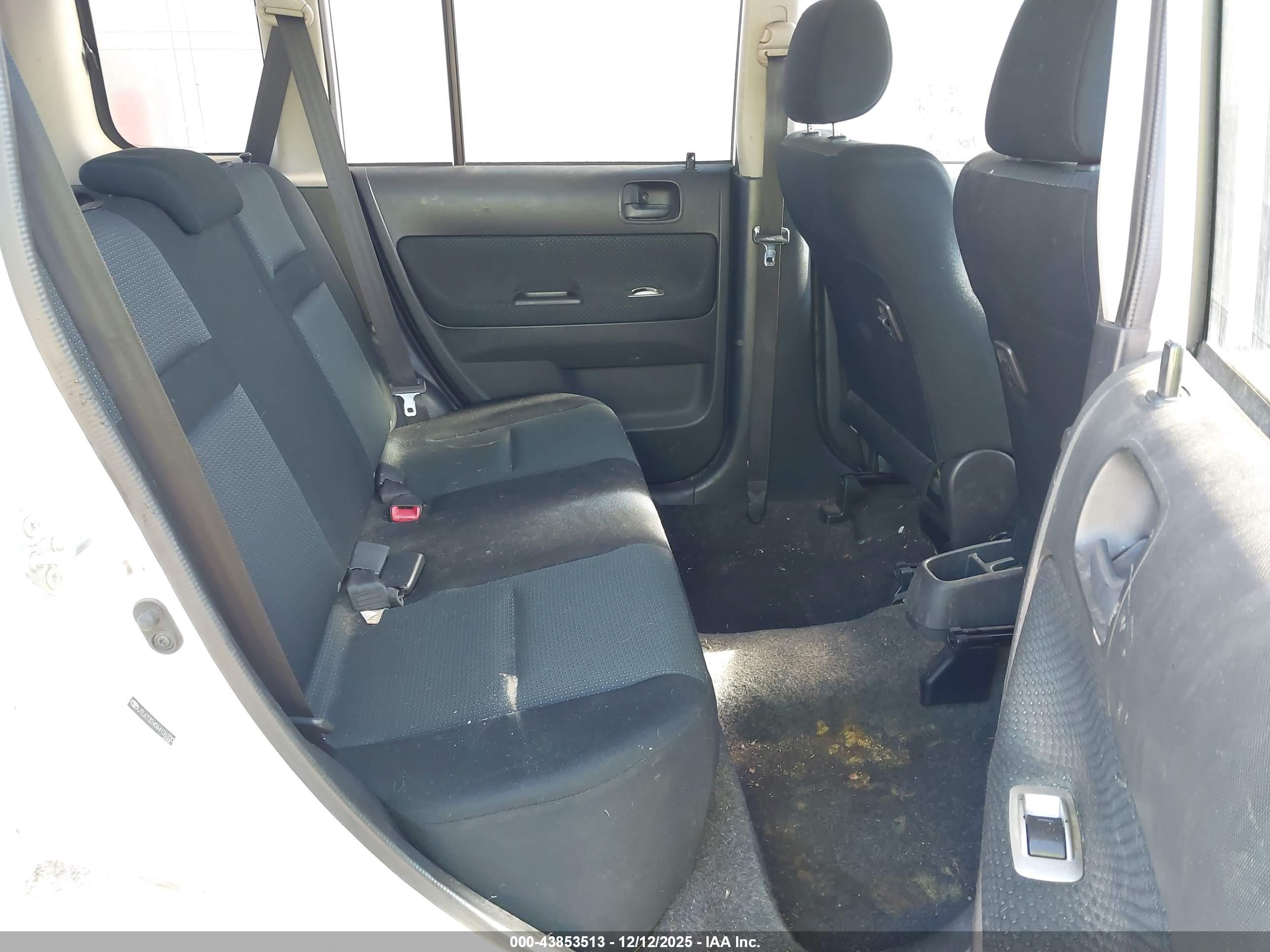SCION XB image 8