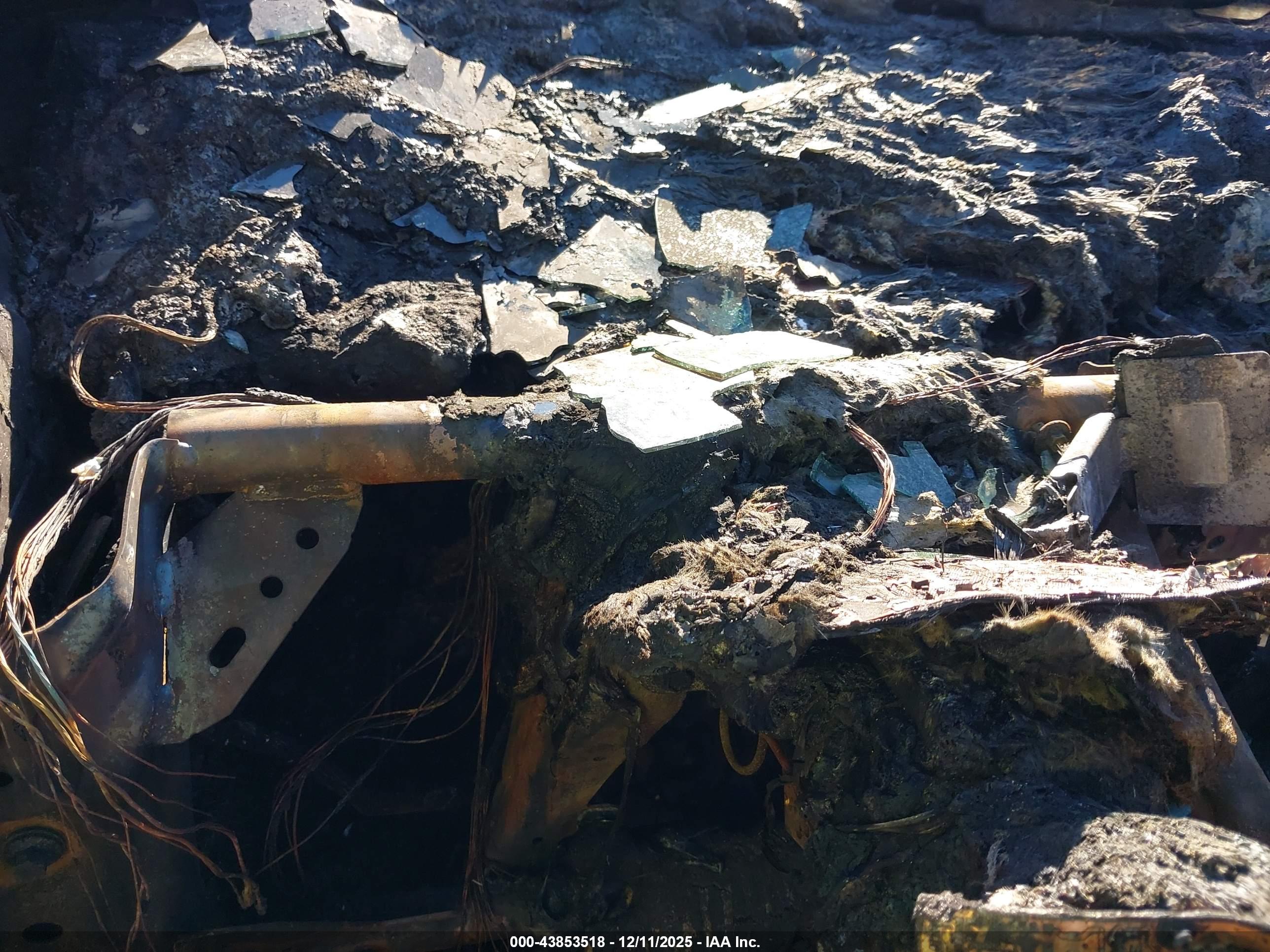 FORD ESCAPE image 7