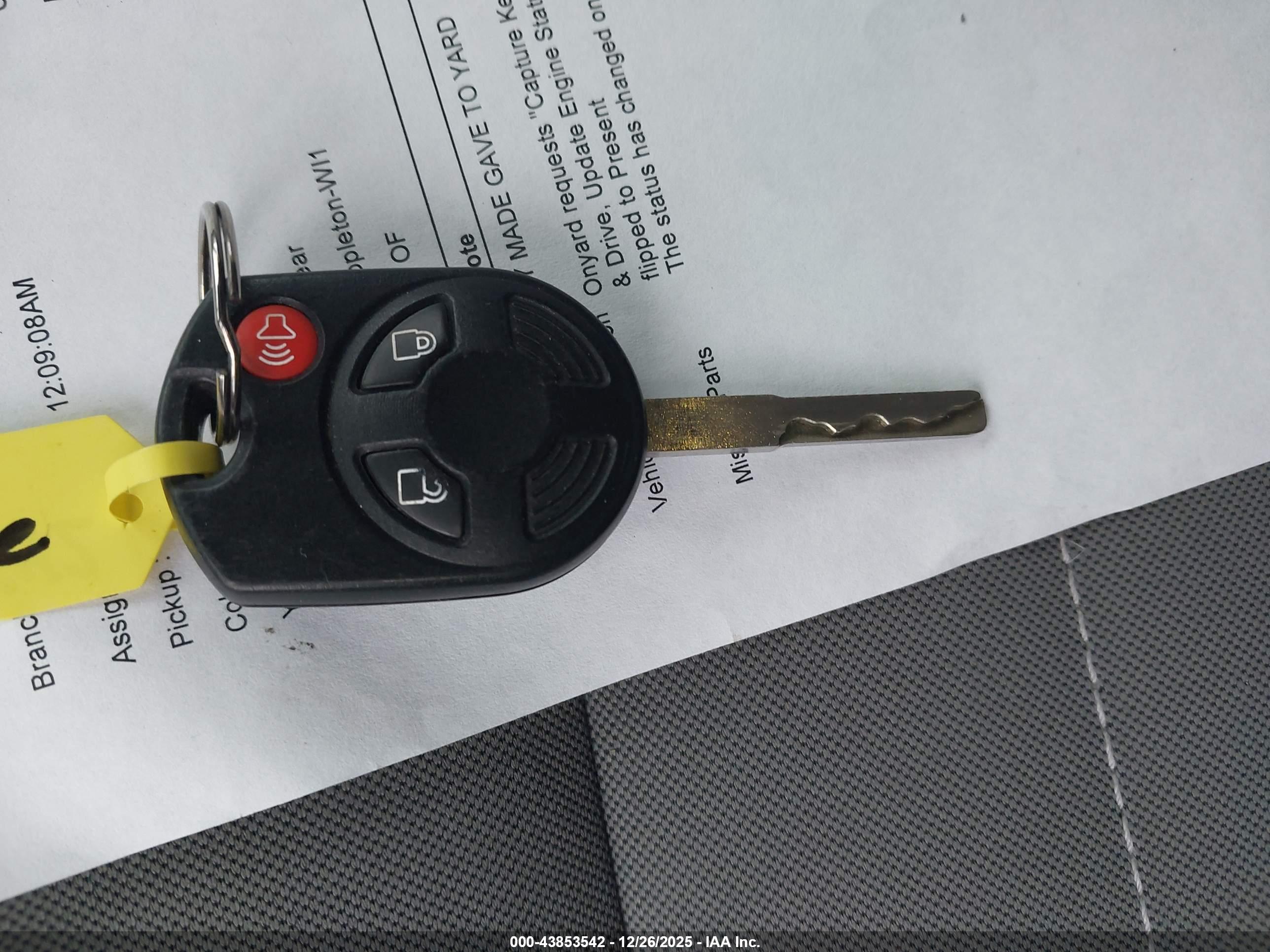 FORD ESCAPE image 11