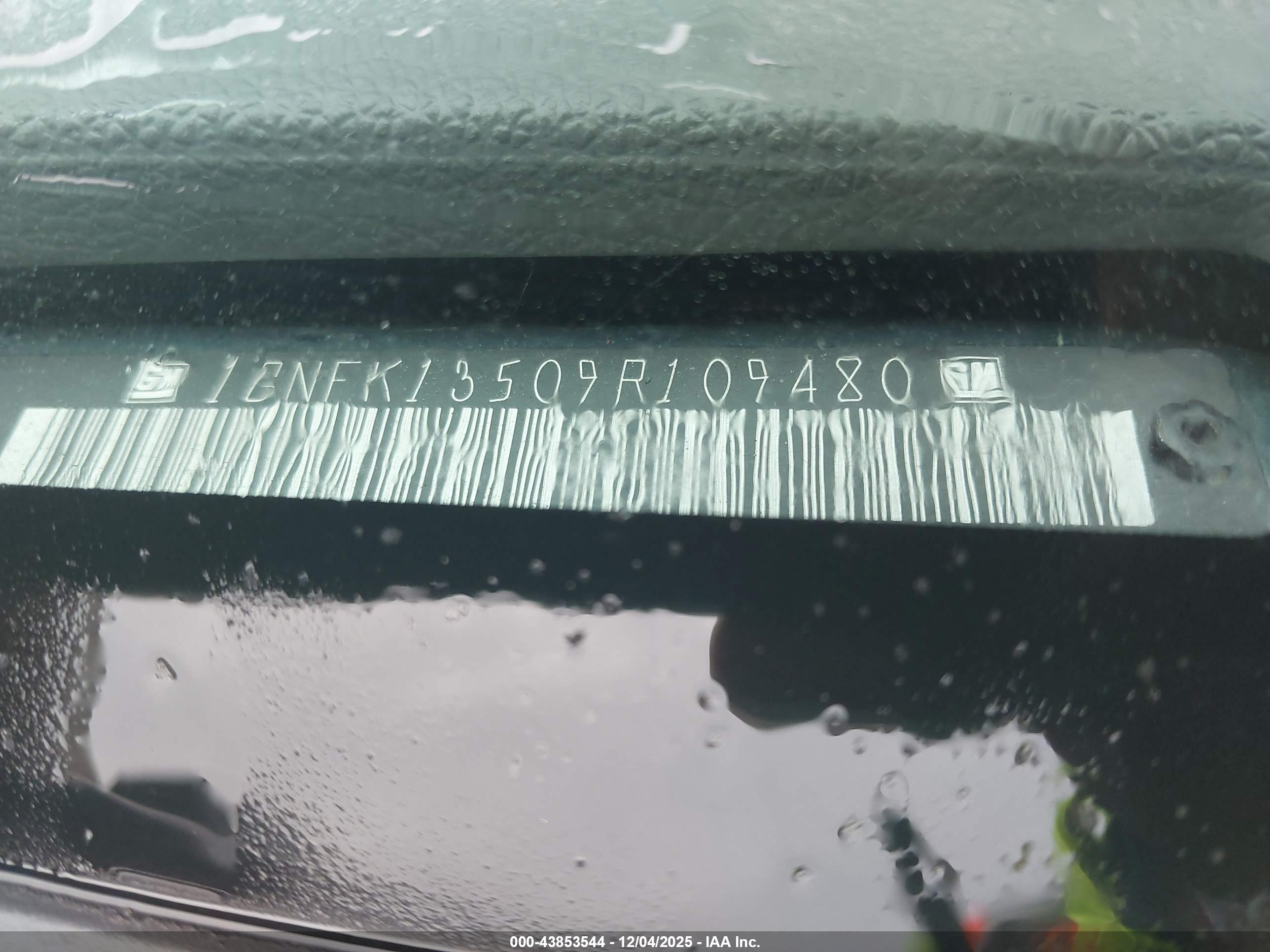 CHEVROLET TAHOE image 9