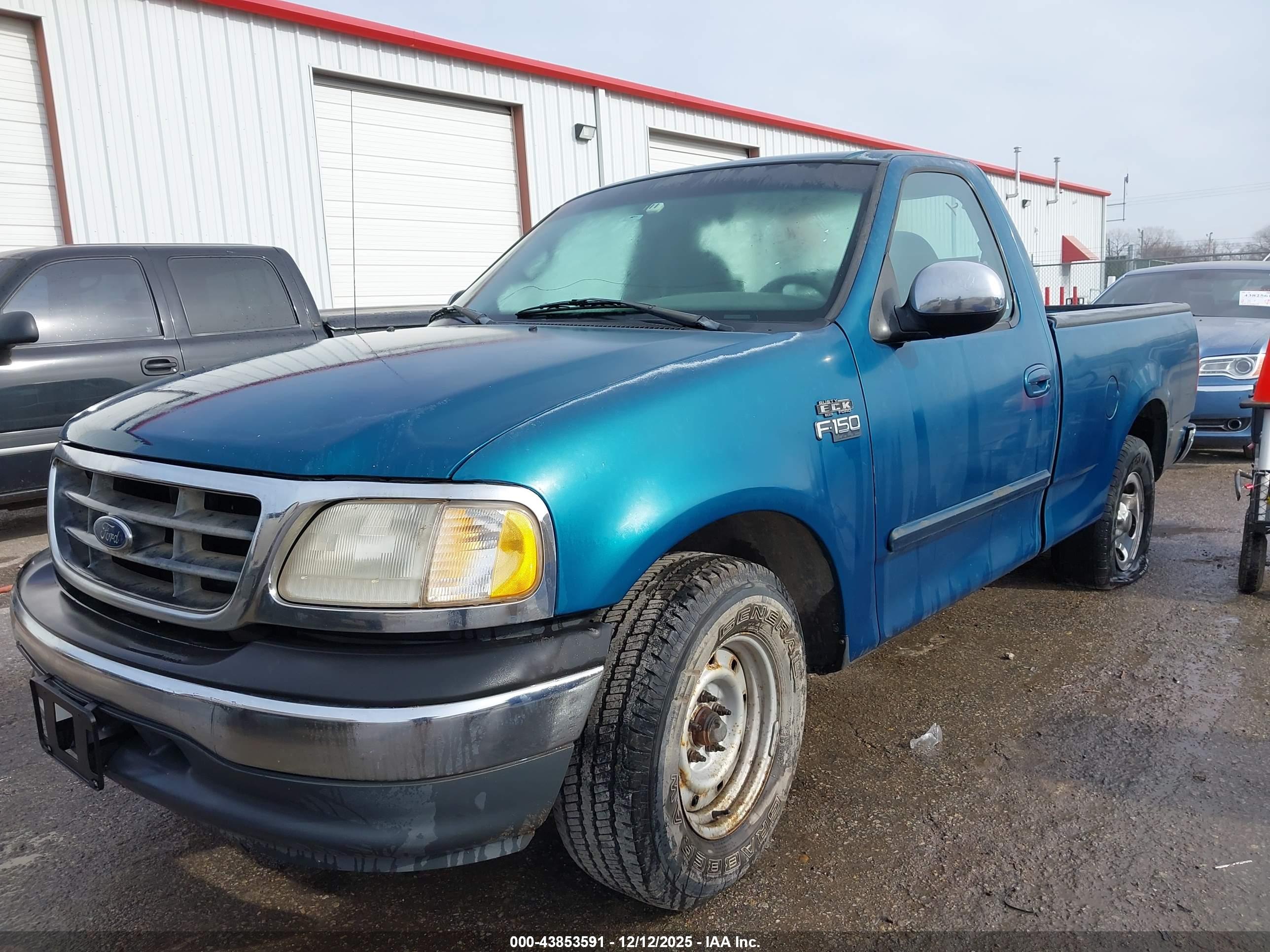 FORD F-150 image 2