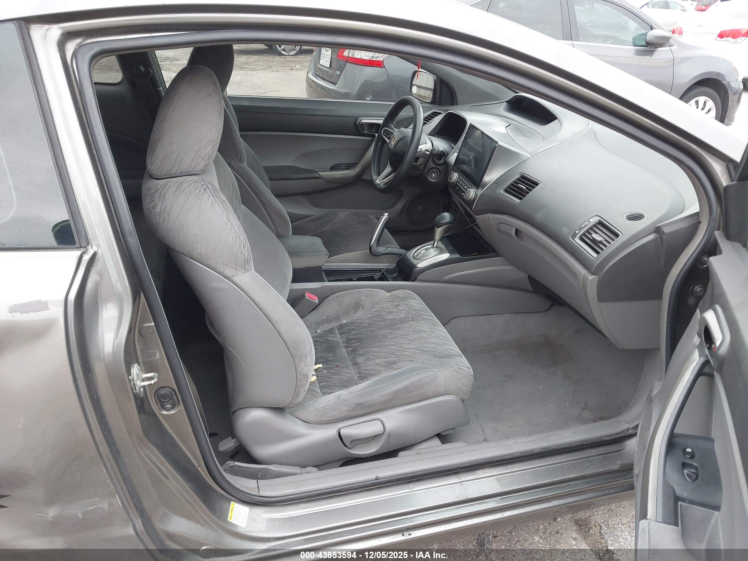 HONDA CIVIC image 5