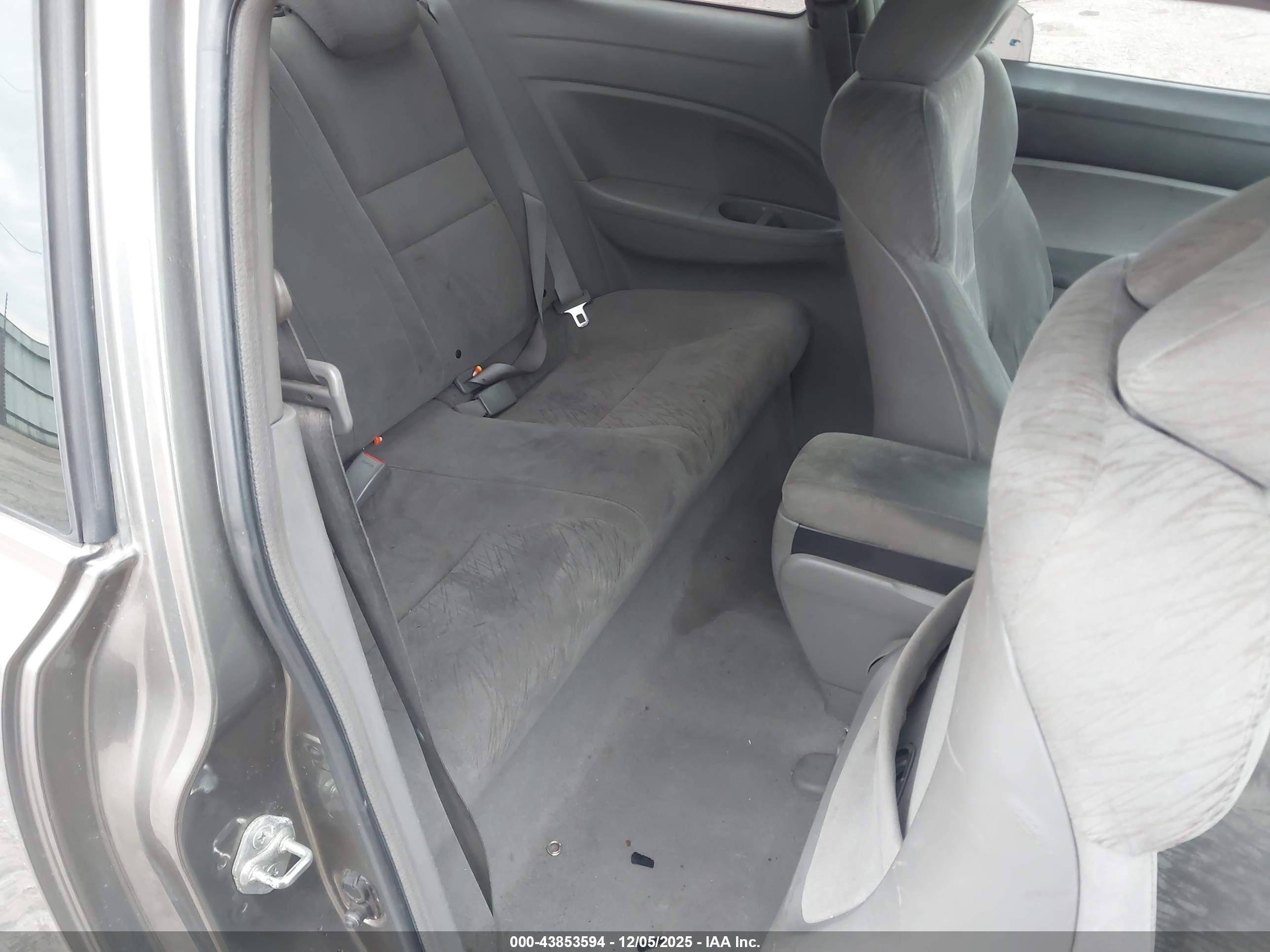 HONDA CIVIC image 8