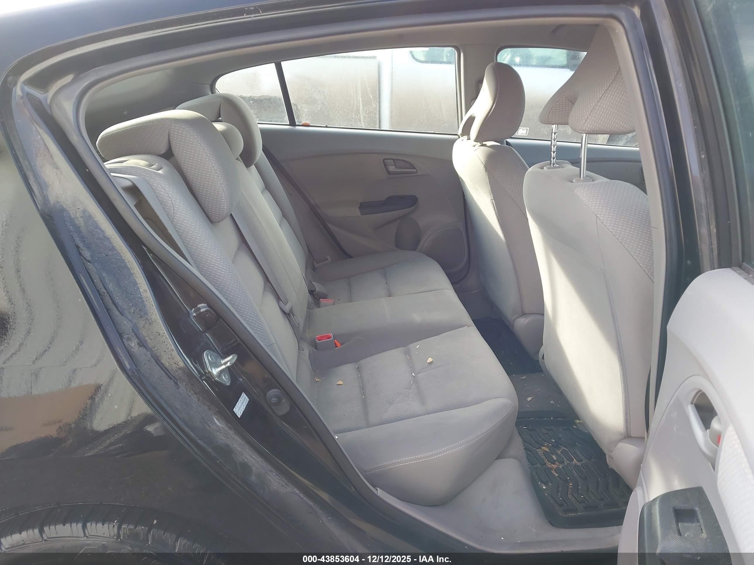 HONDA INSIGHT image 8