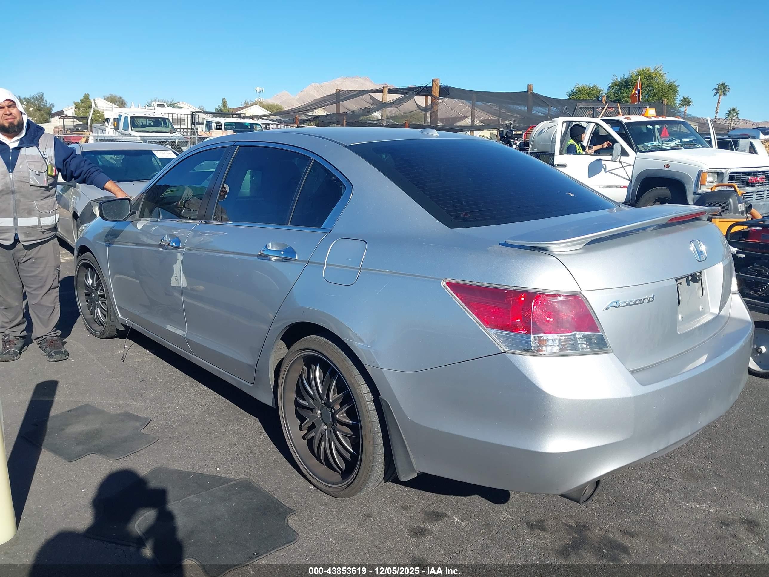 HONDA ACCORD image 3
