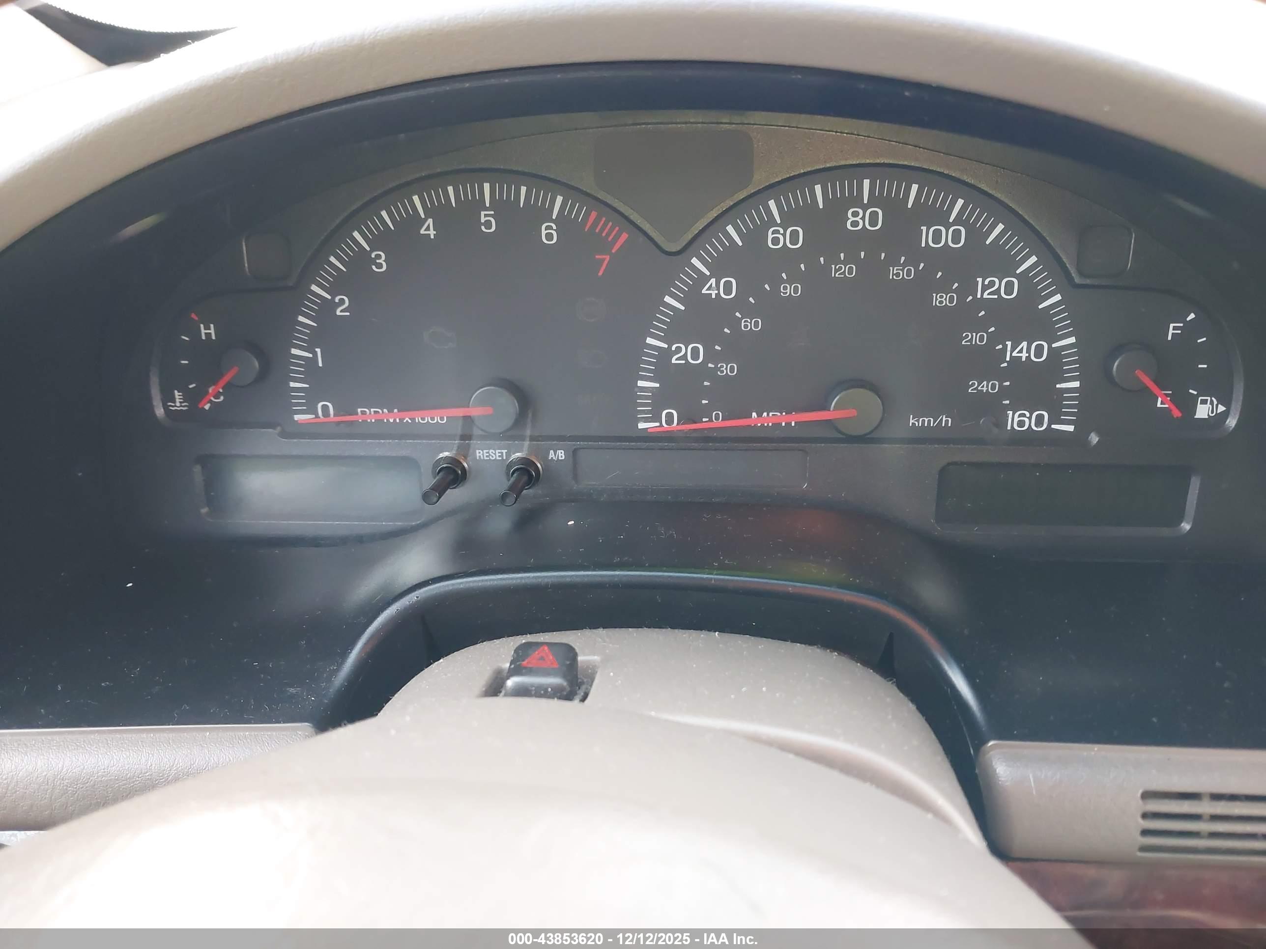 LINCOLN LS image 7