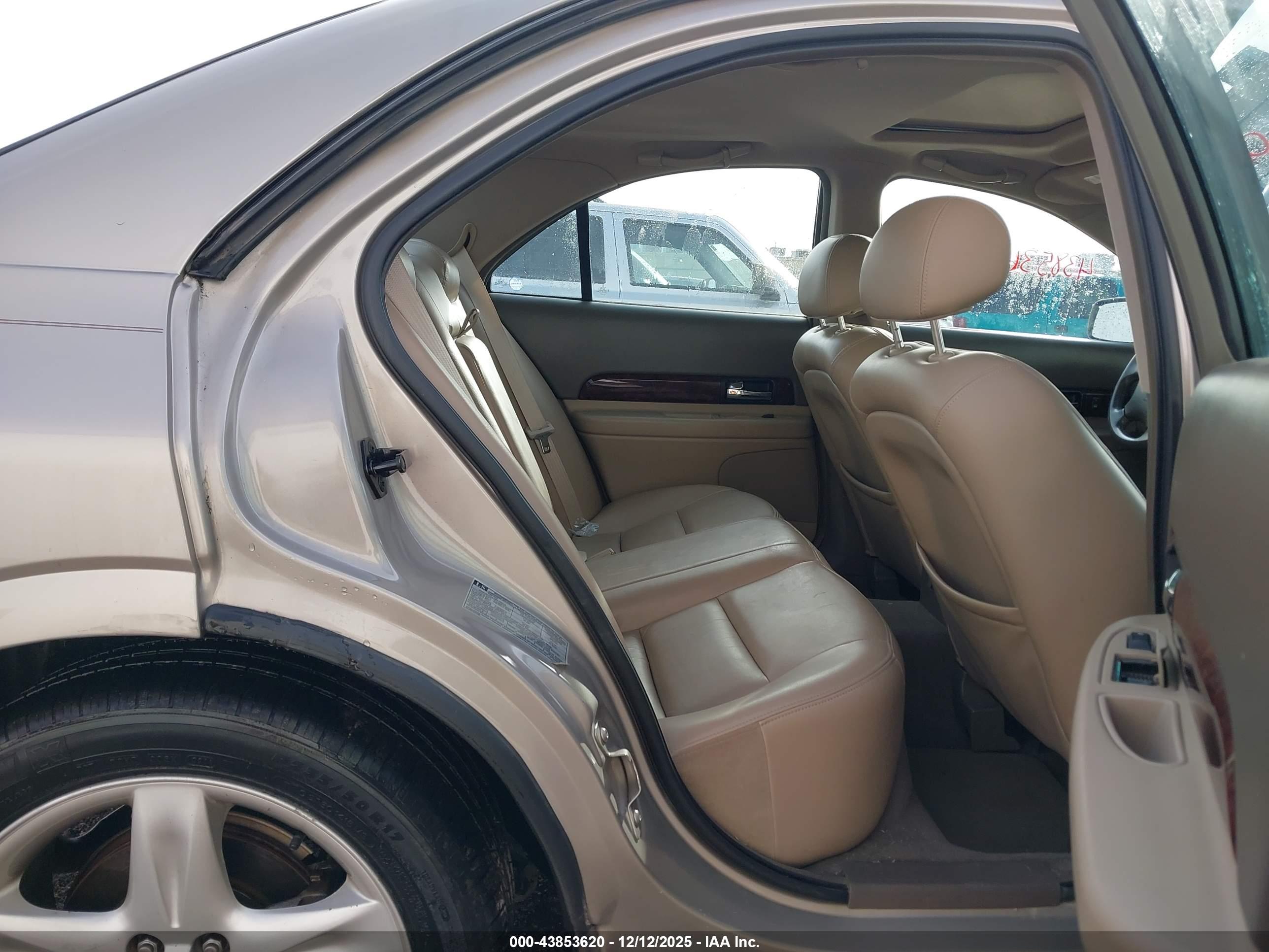 LINCOLN LS image 8