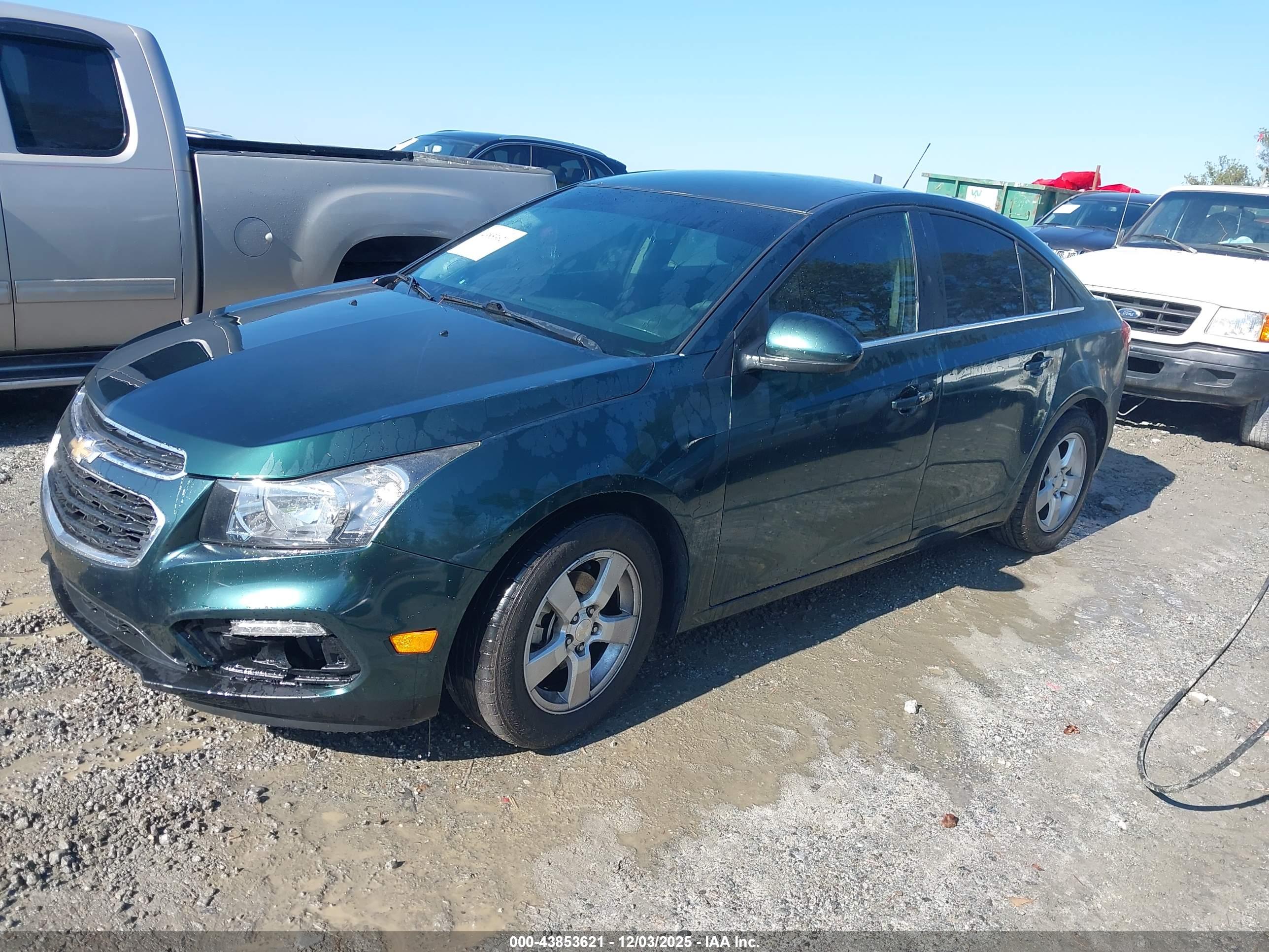 CHEVROLET CRUZE image 2