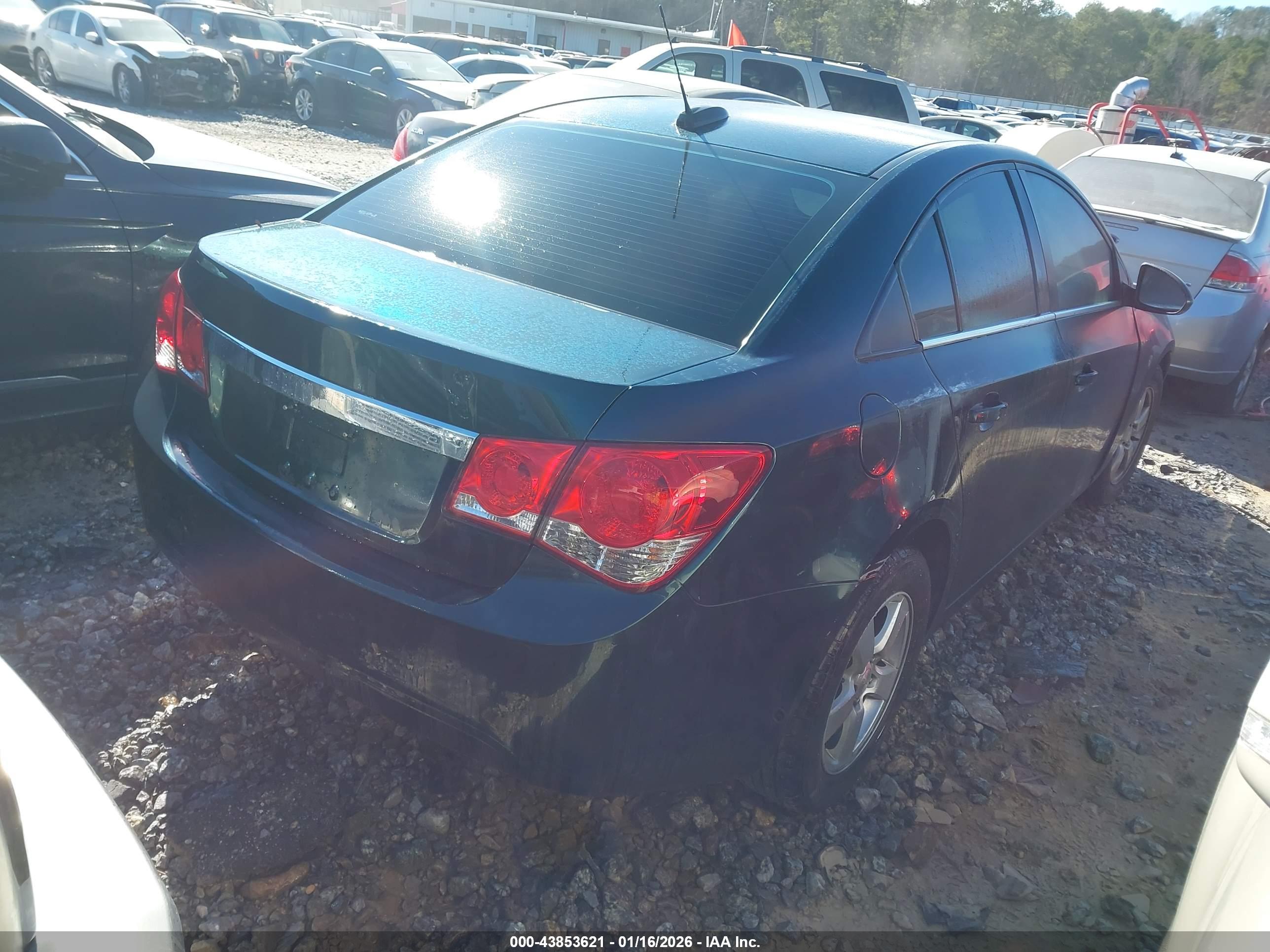 CHEVROLET CRUZE image 4