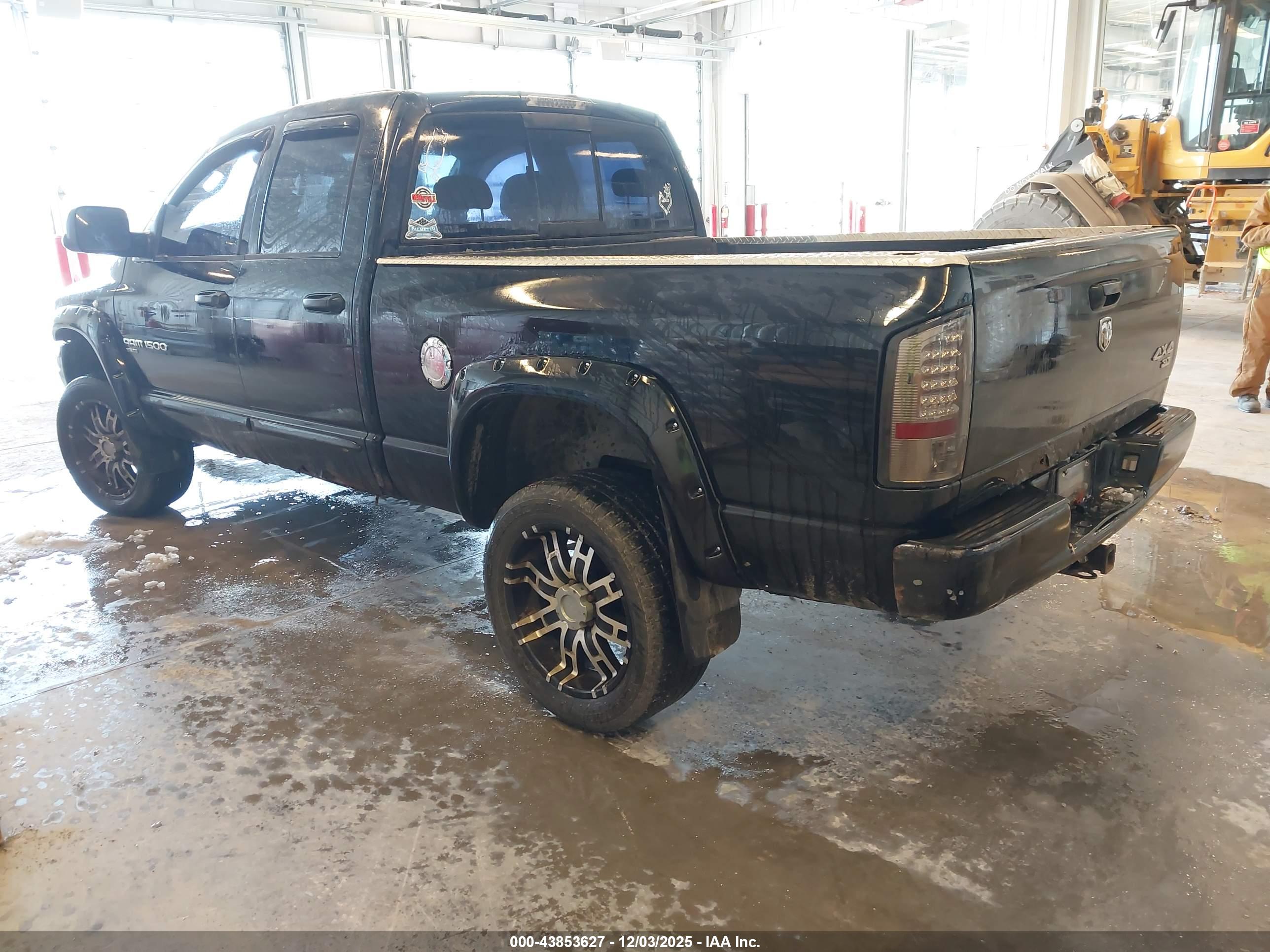 DODGE RAM image 3