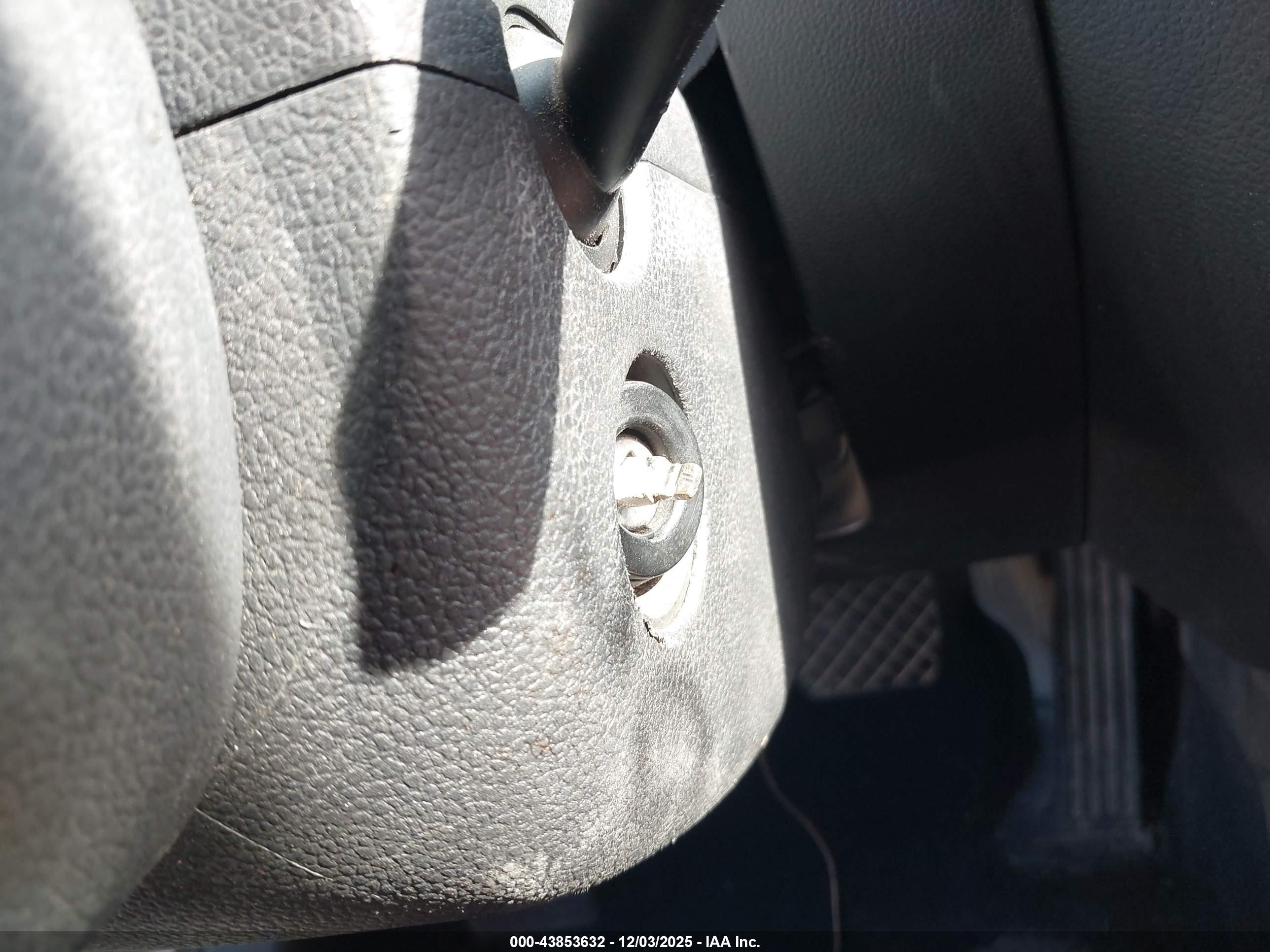 VOLKSWAGEN JETTA image 11