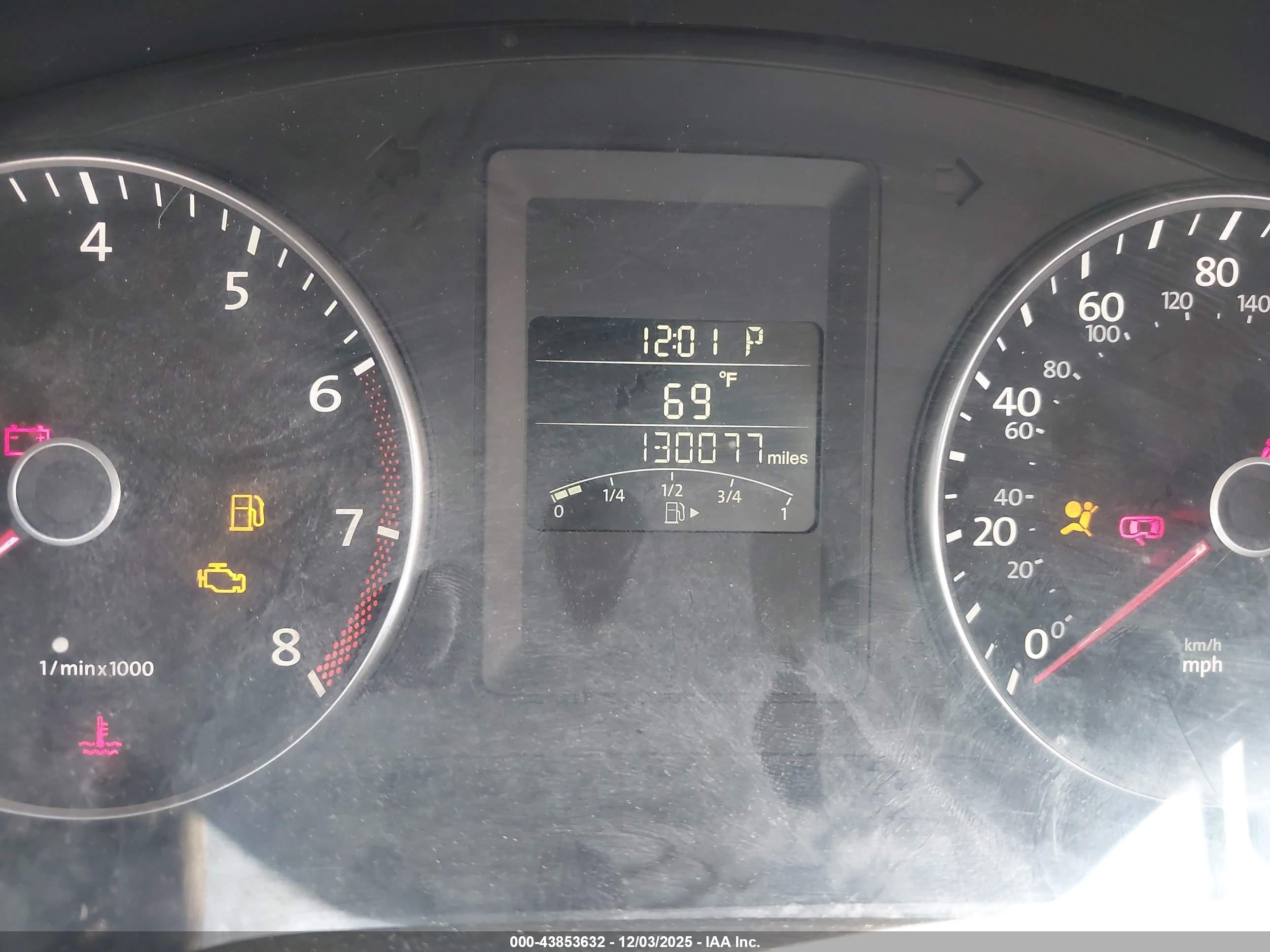 VOLKSWAGEN JETTA image 7