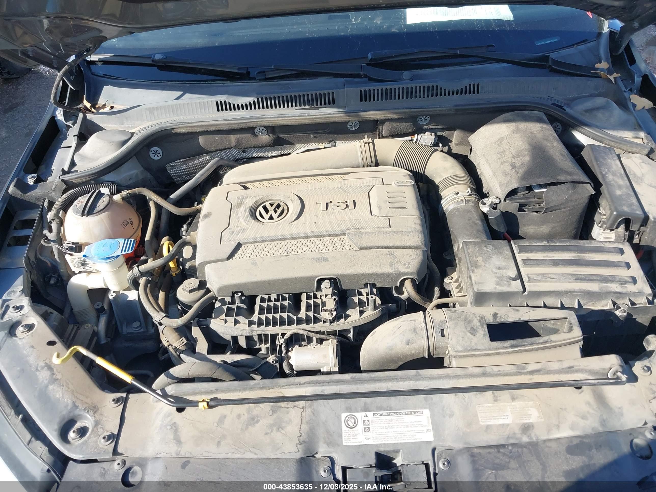 VOLKSWAGEN JETTA image 10