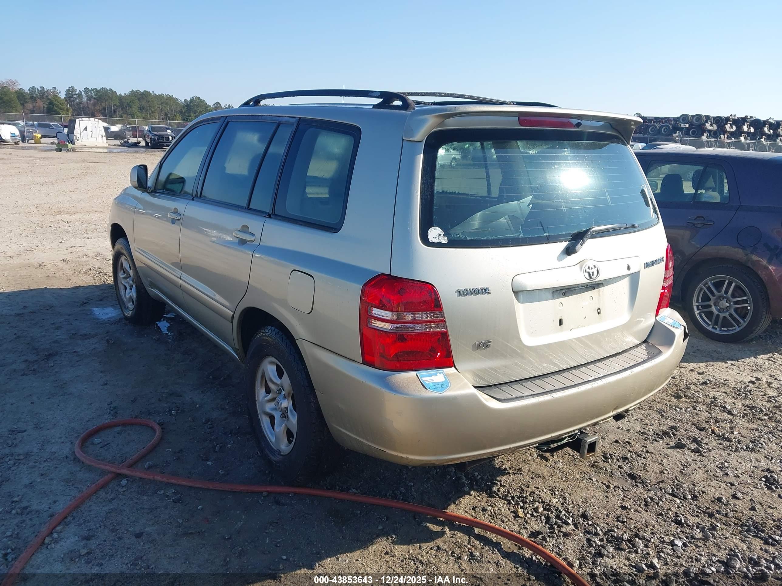 TOYOTA HIGHLANDER image 3
