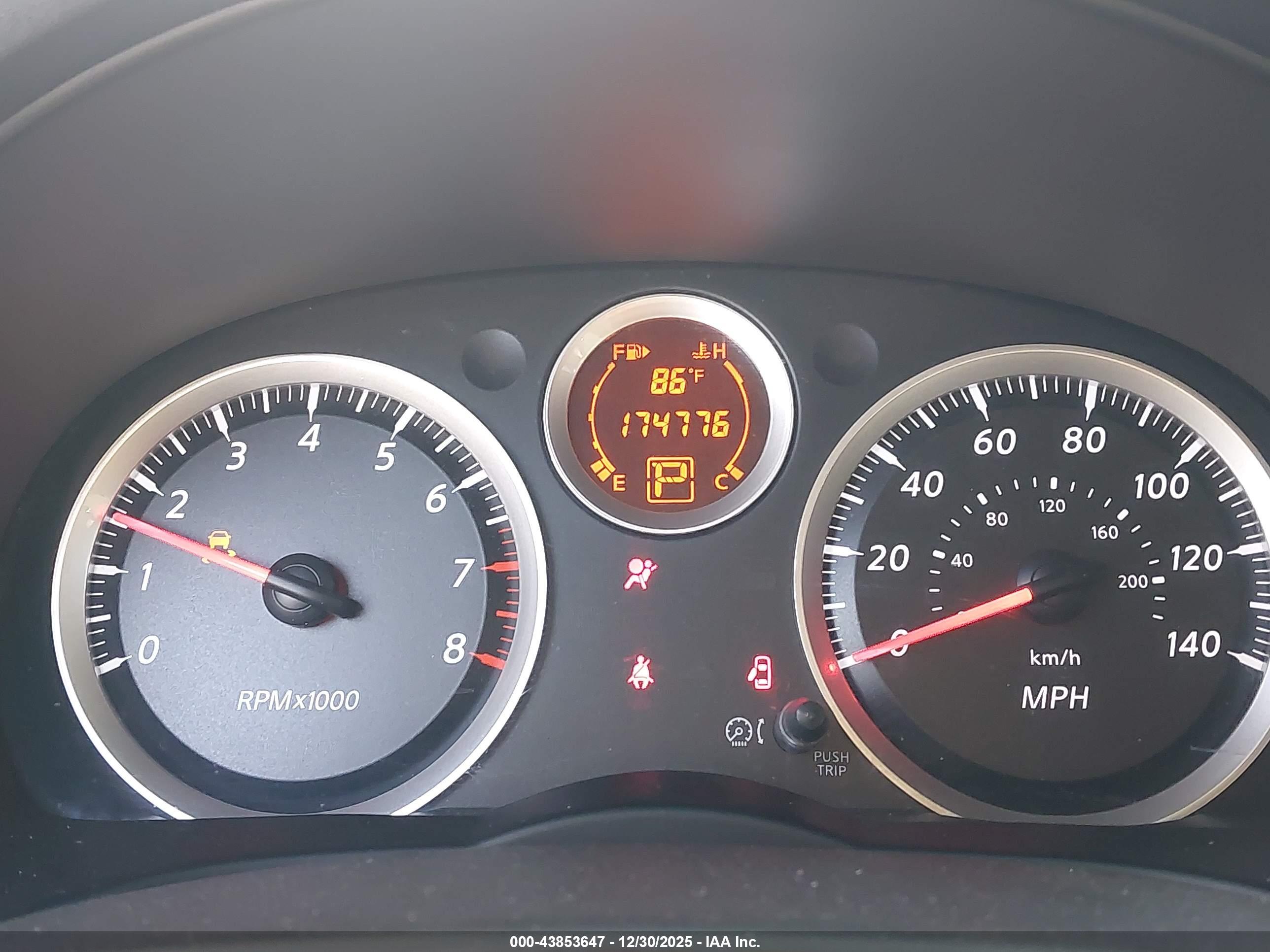 NISSAN SENTRA image 7