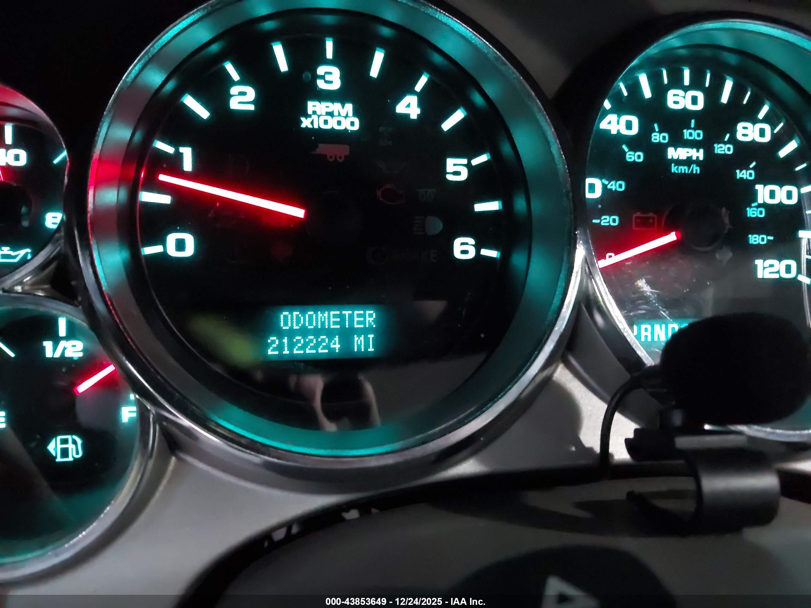 GMC SIERRA image 7