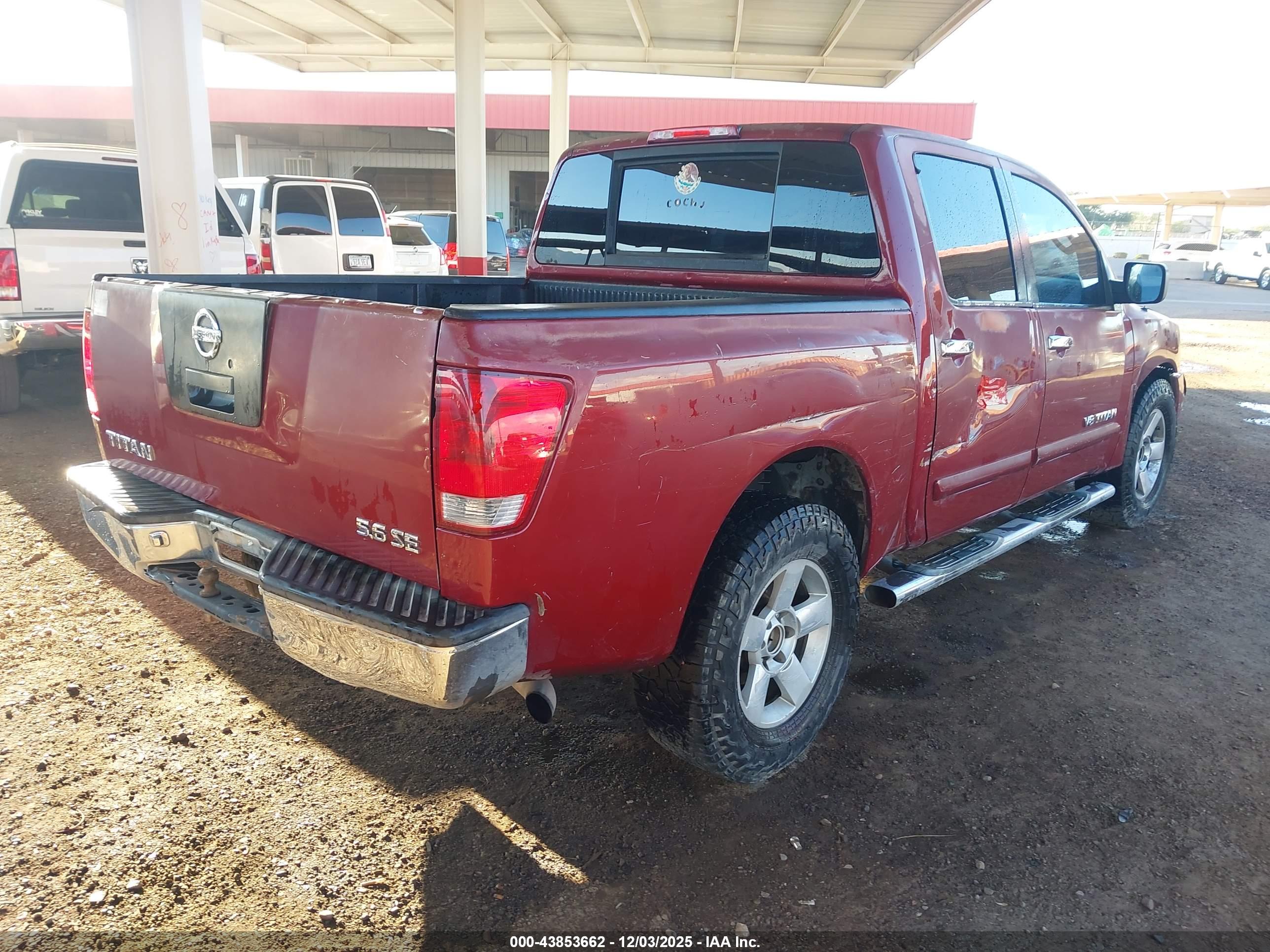 NISSAN TITAN image 4
