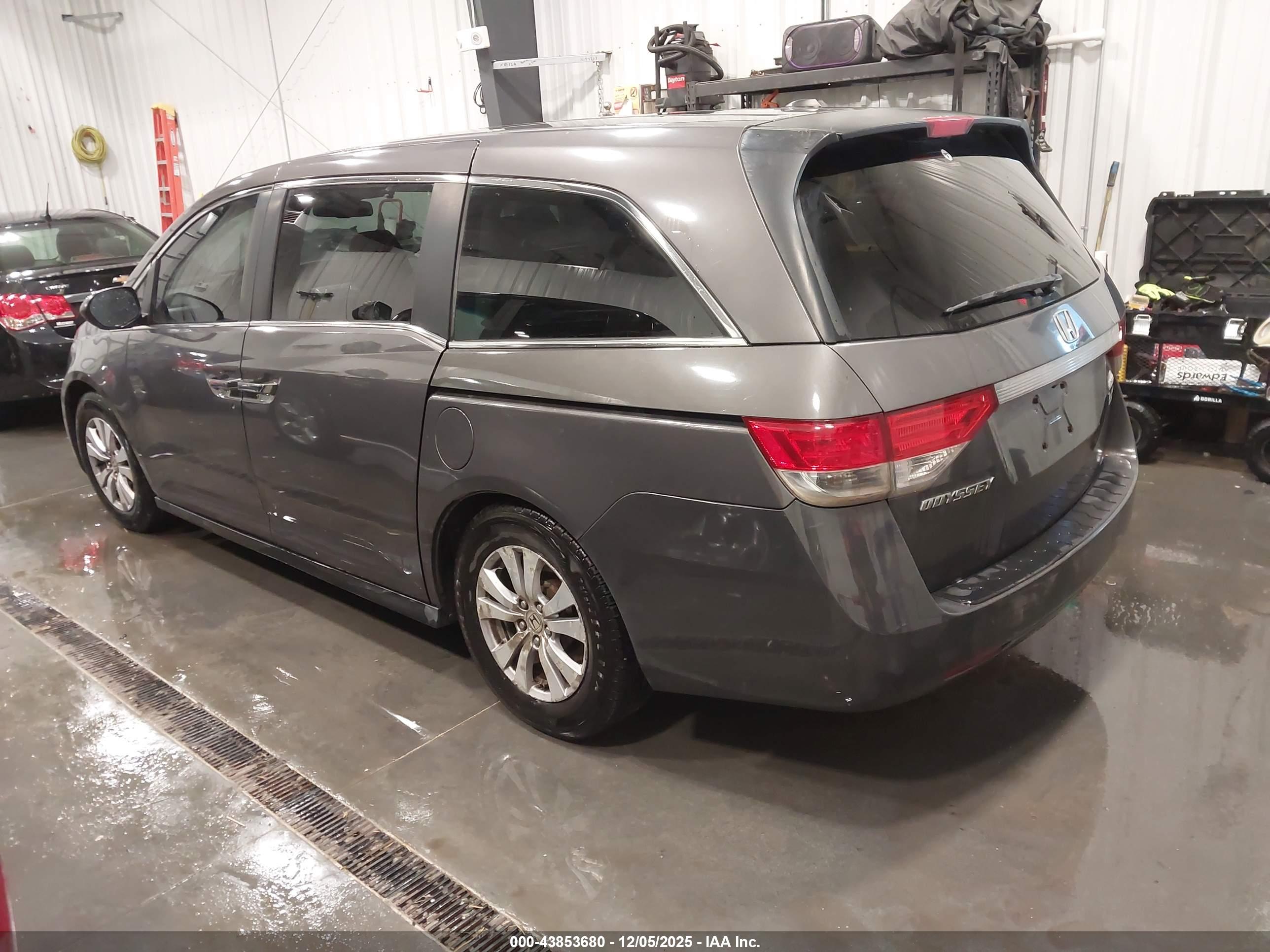 HONDA ODYSSEY image 3