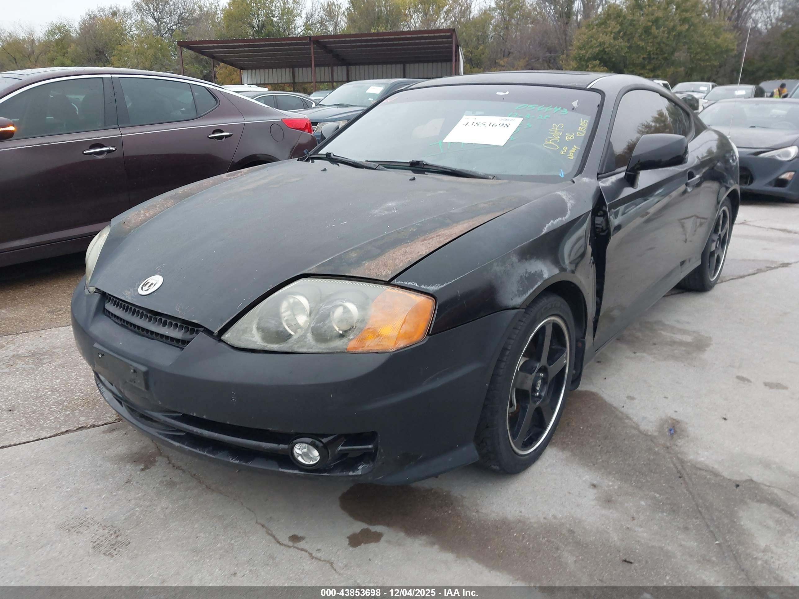 HYUNDAI TIBURON image 2