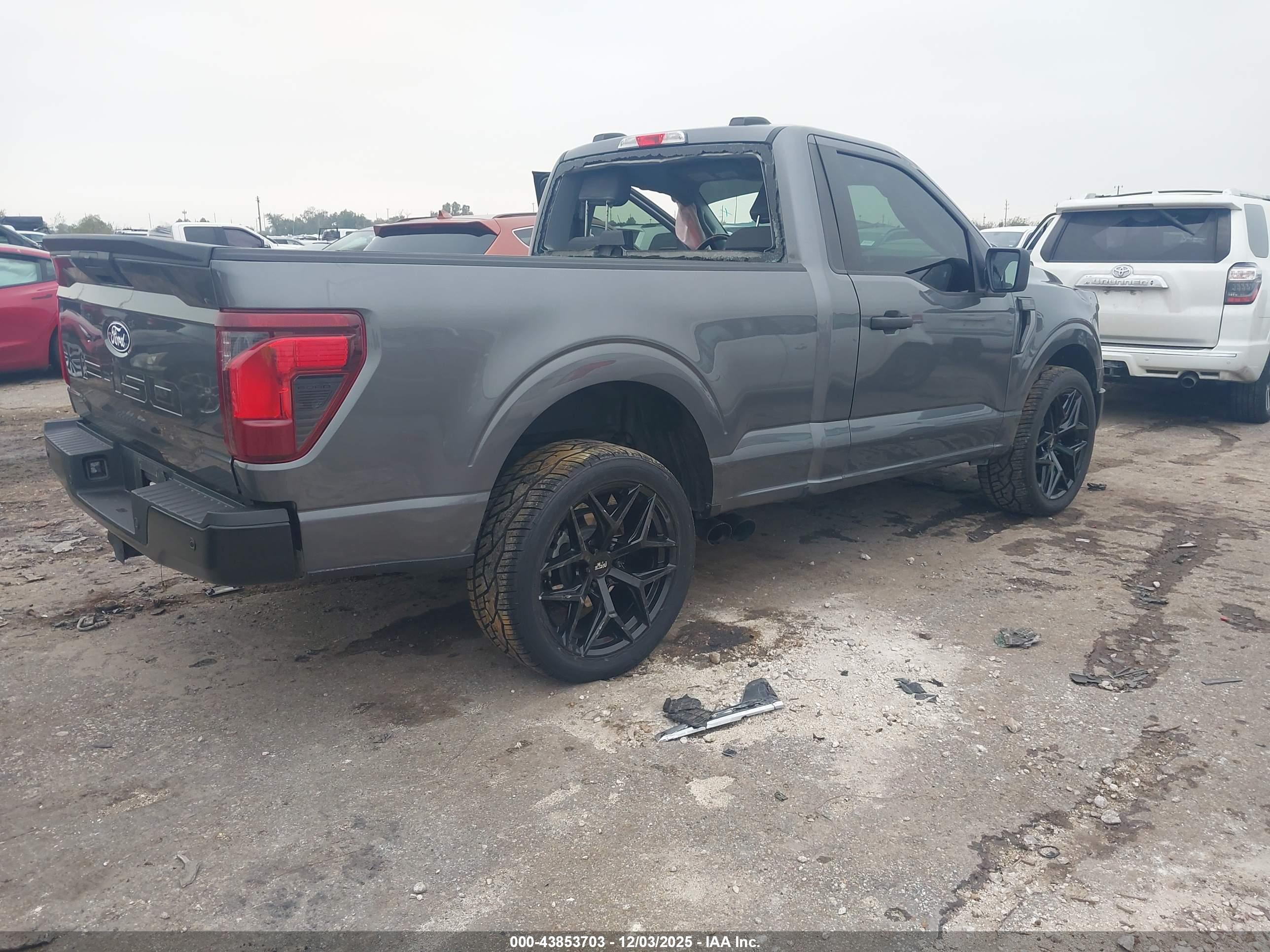 FORD F-150 image 4