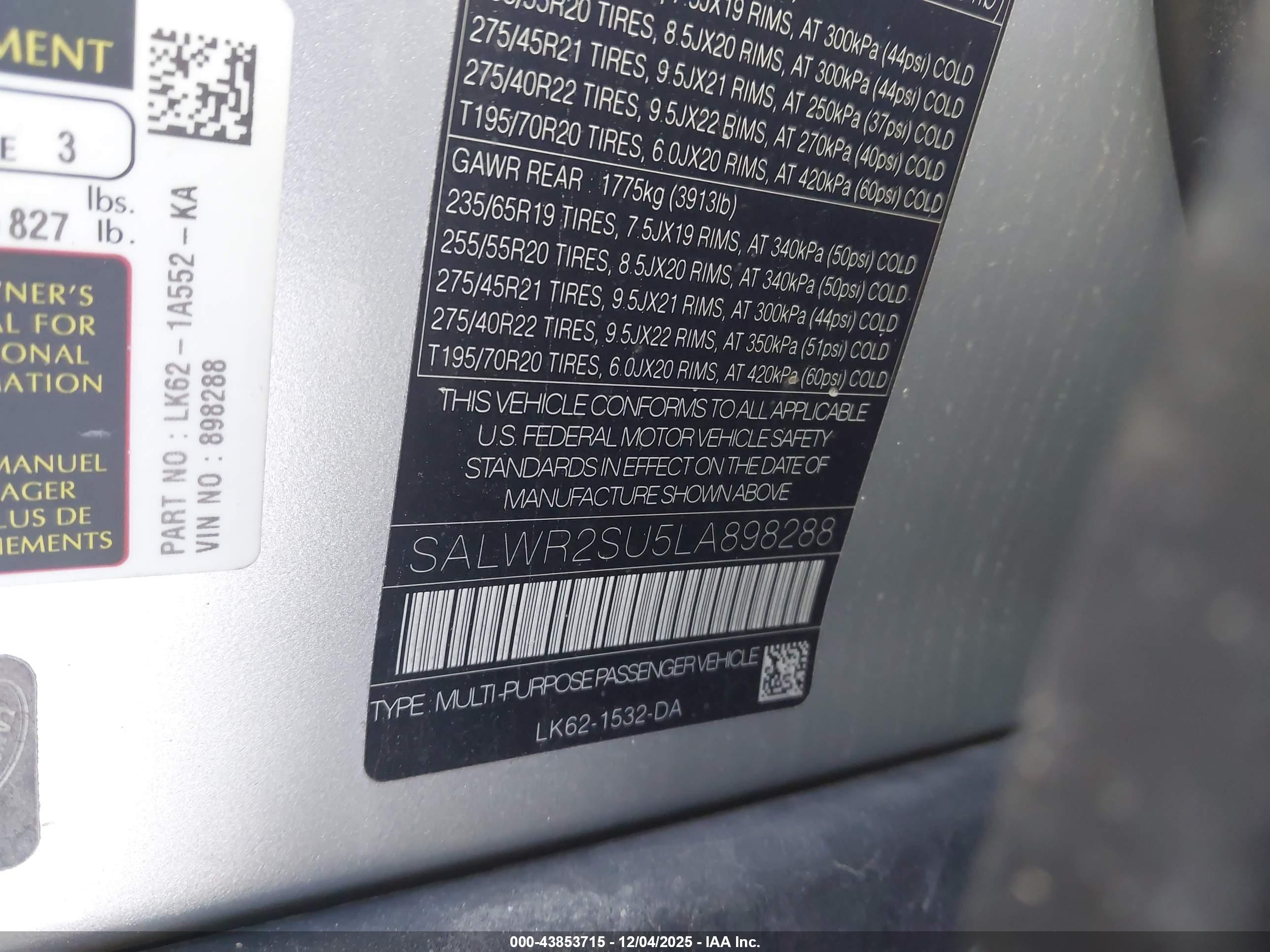LAND ROVER image 9