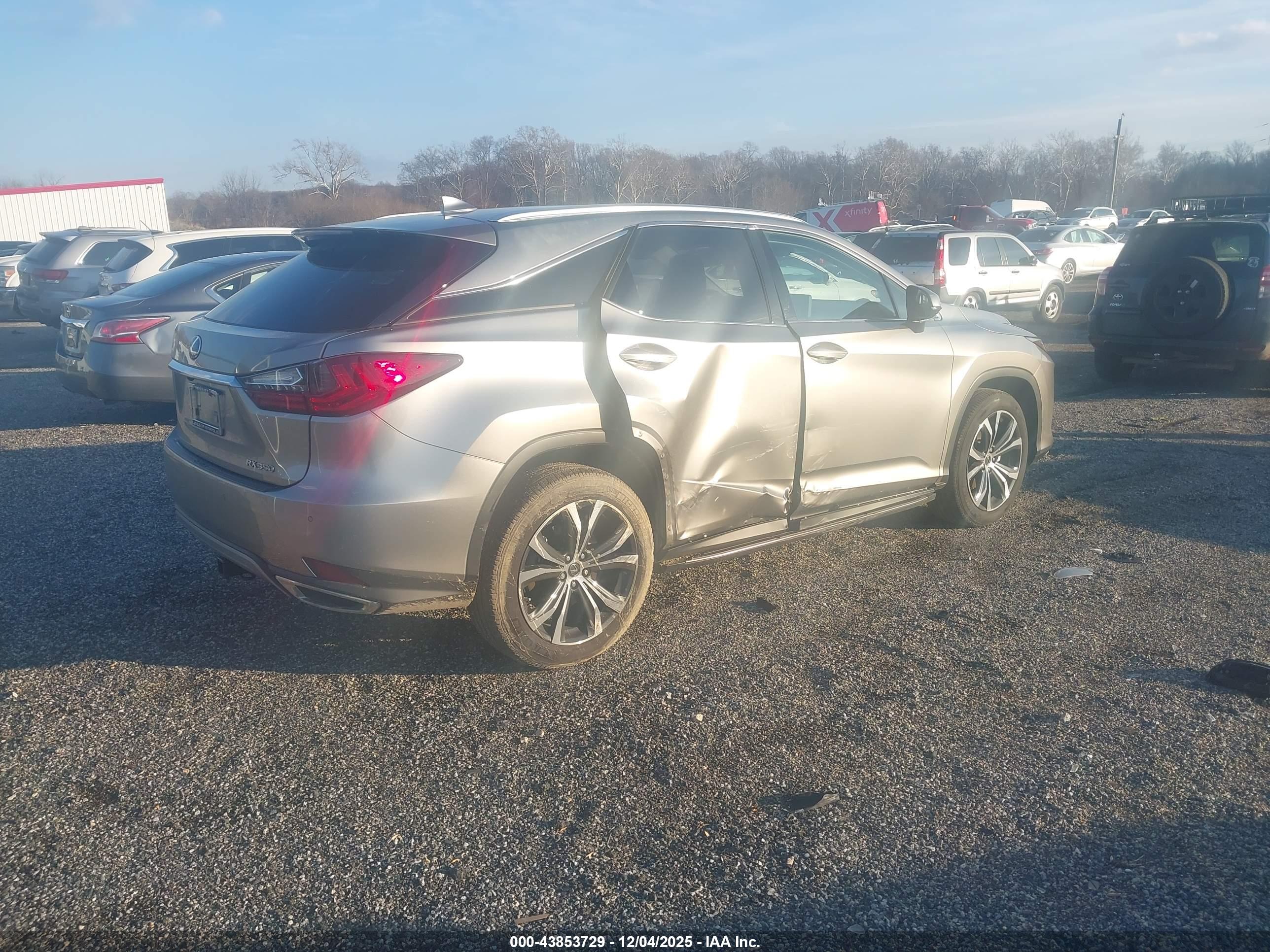 LEXUS RX image 4