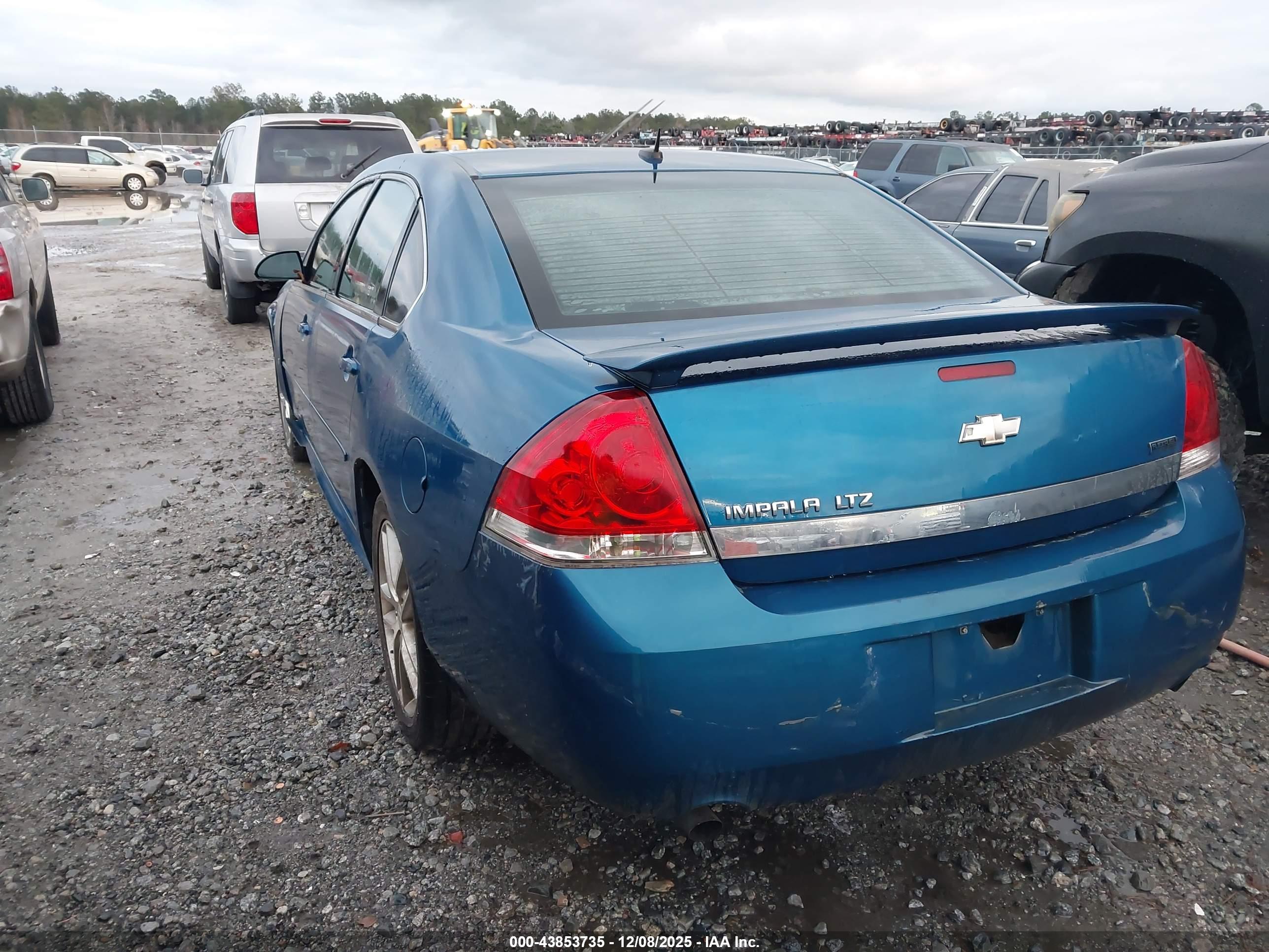 CHEVROLET IMPALA image 3