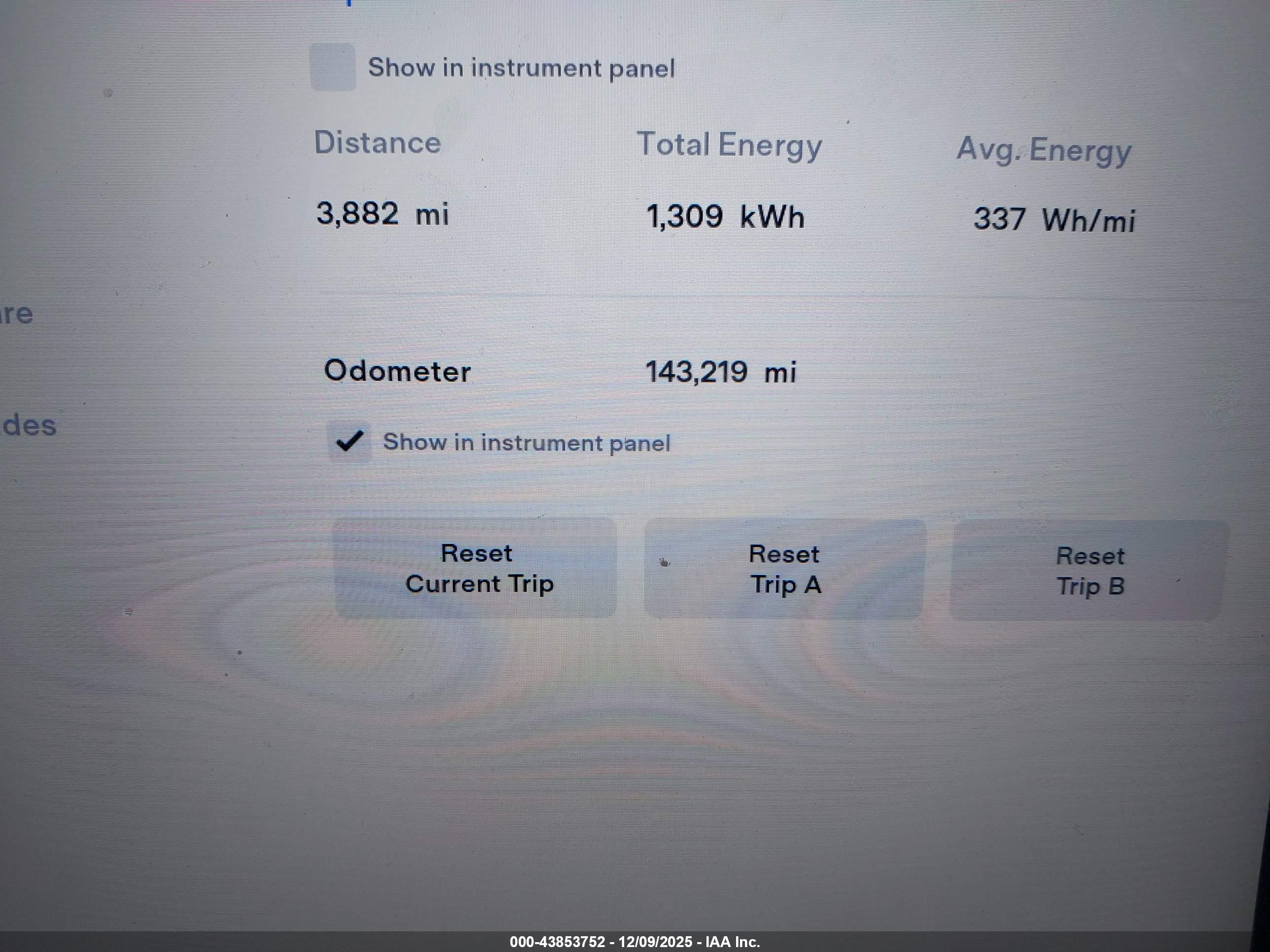 TESLA MODEL image 7