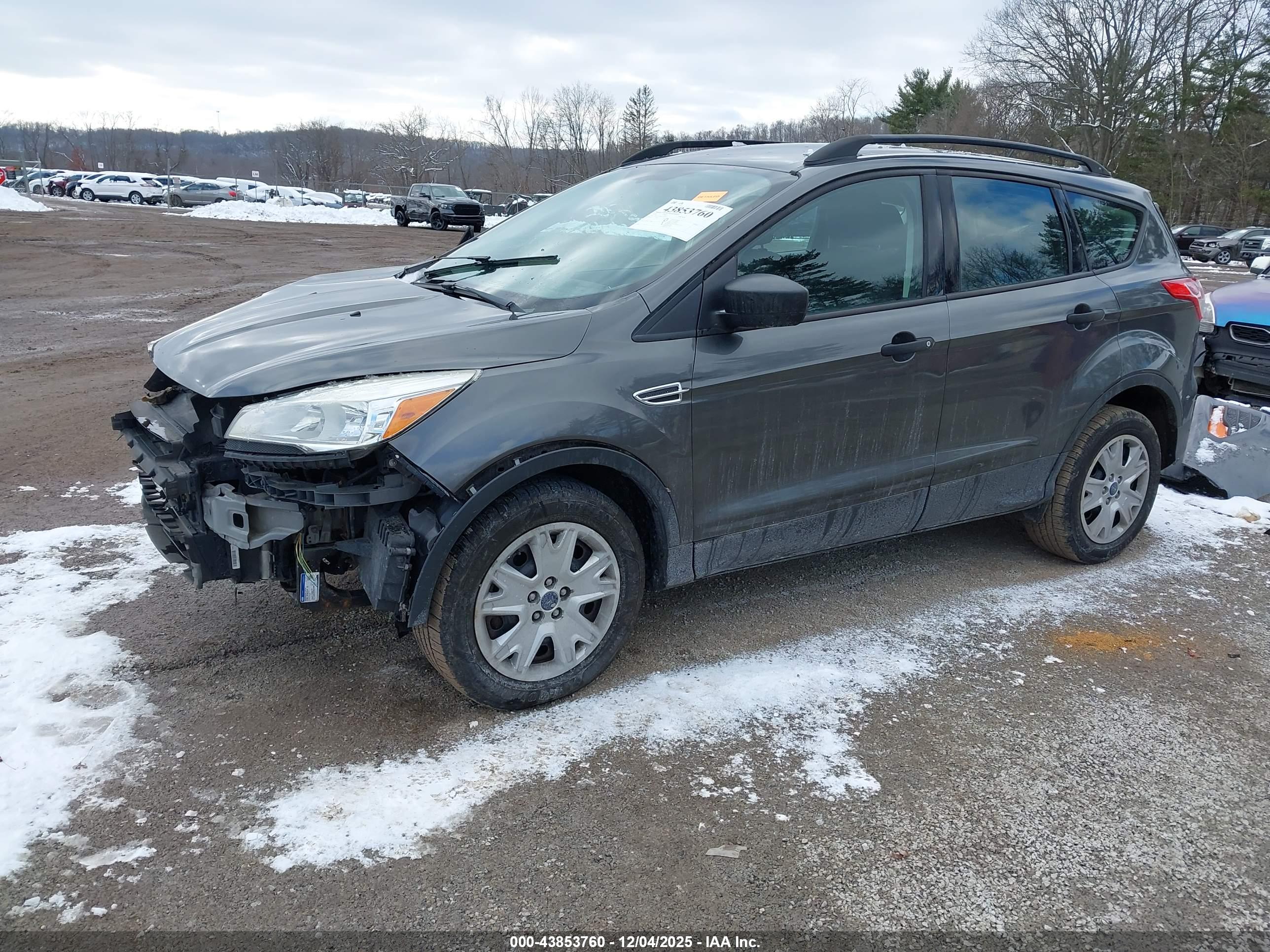 FORD ESCAPE image 2